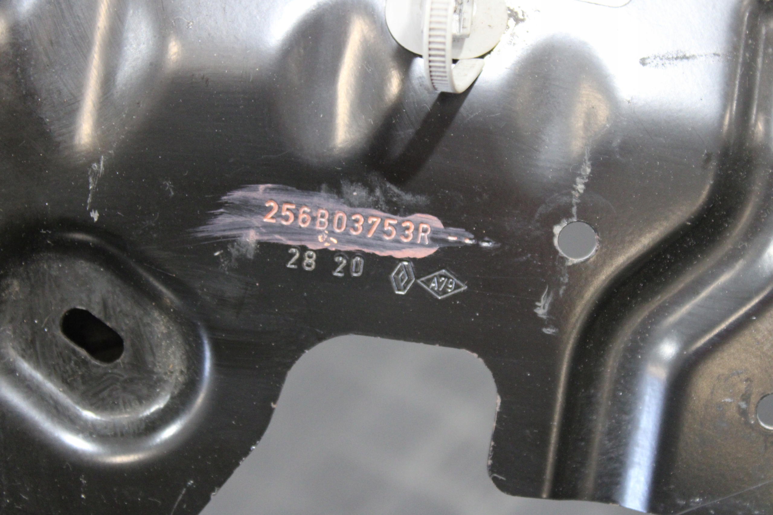 Support Porte Console Support plaque 256B03753R RENAULT MEGANE IV 4 LIFT