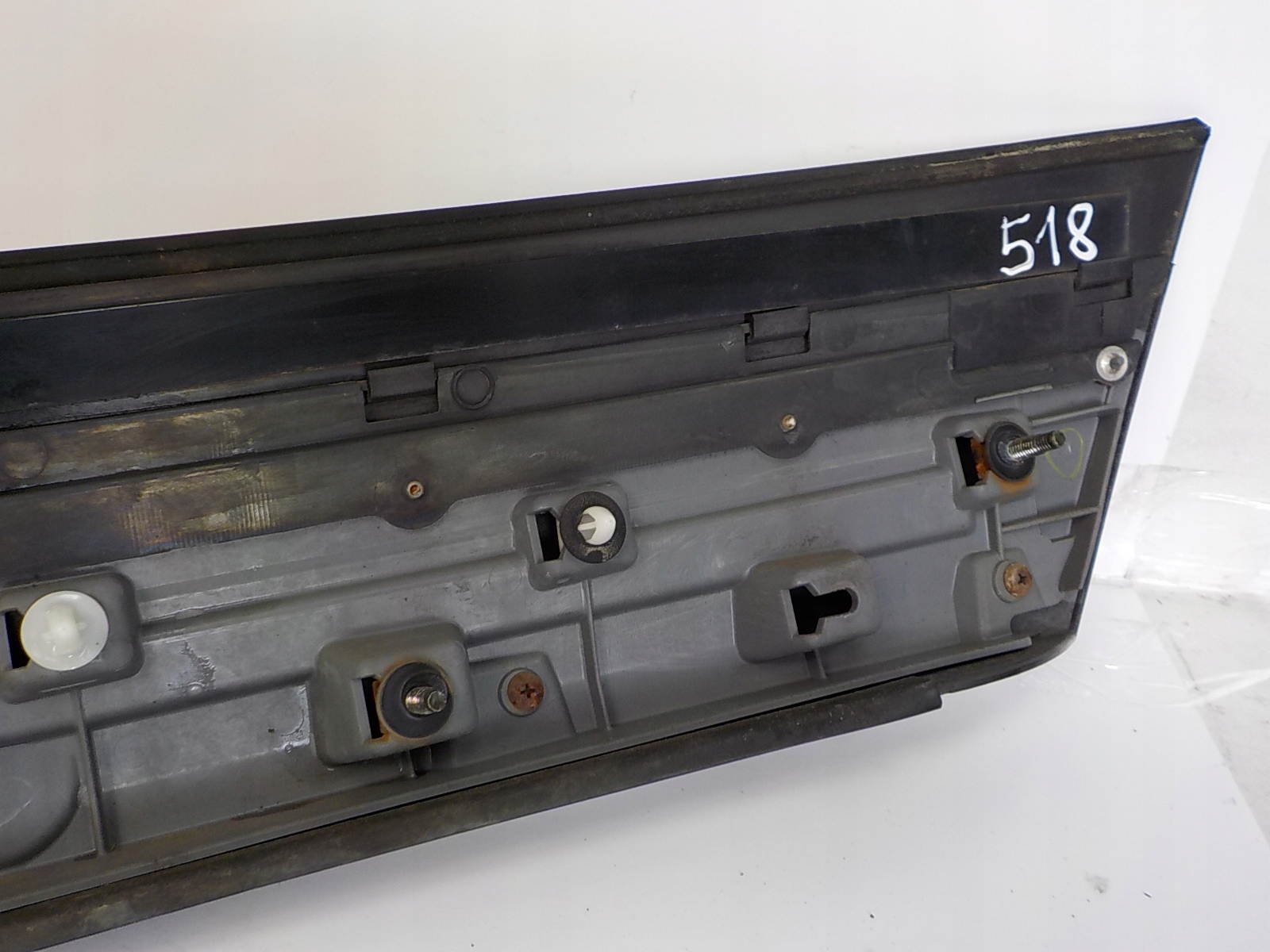 SUBARU FORESTER II SG LIFT cap bonnet moulding