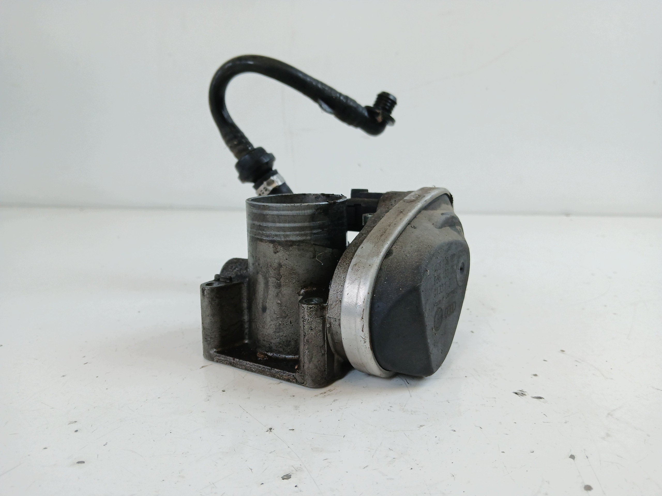 VW GOLF IV SEAT LEON e 1.4 Valvola a farfalla 036133062L