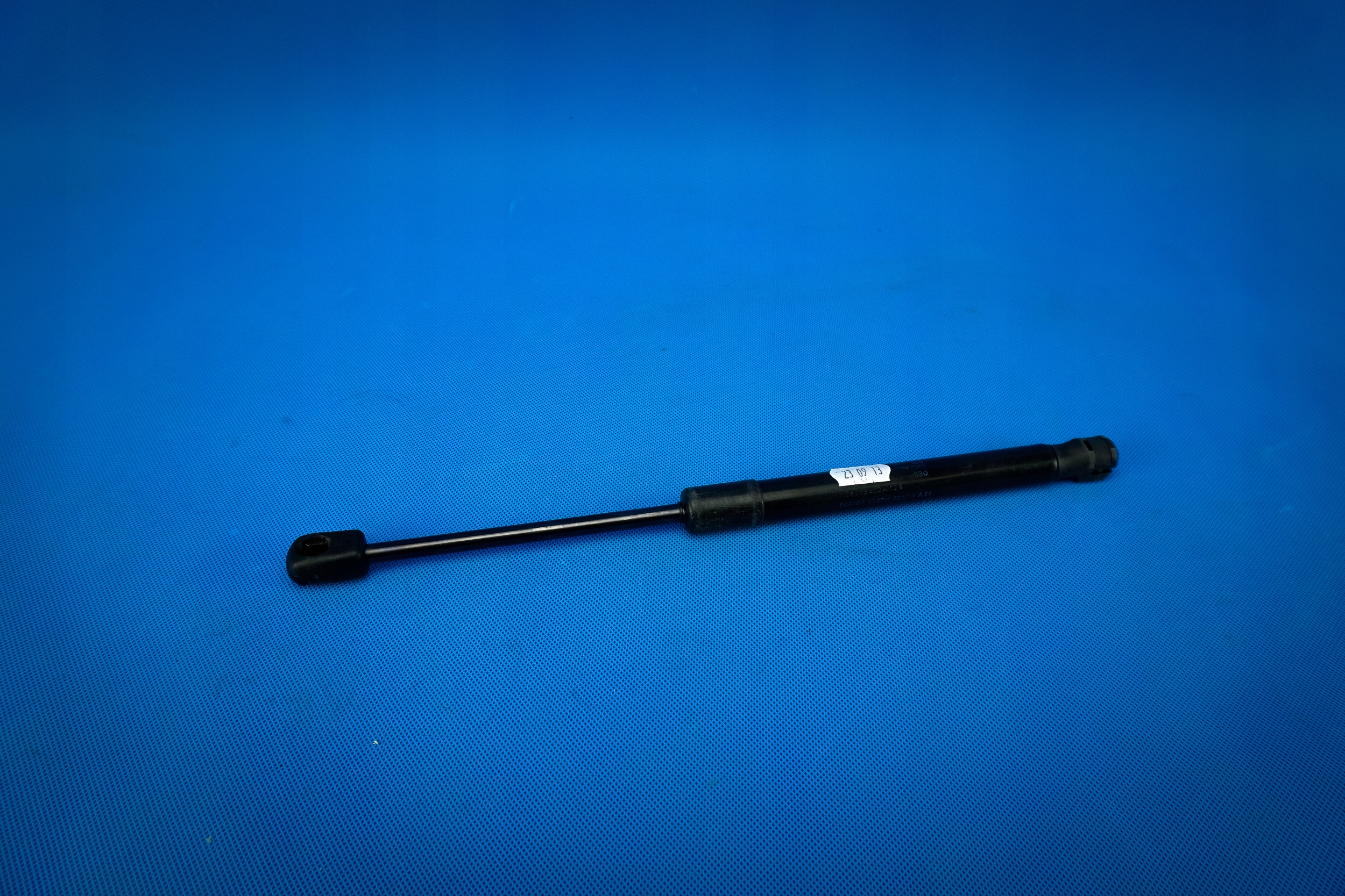 damper telescope bonnets Audi A7 S7 RS7 4G8 4G8823359A