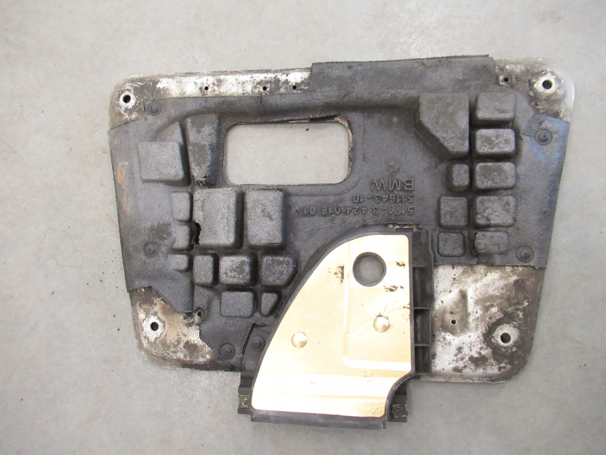 abdeckung Unterbodenschutz Blende Abdeckung BMW e83 X3 2.0 2.5 3.0