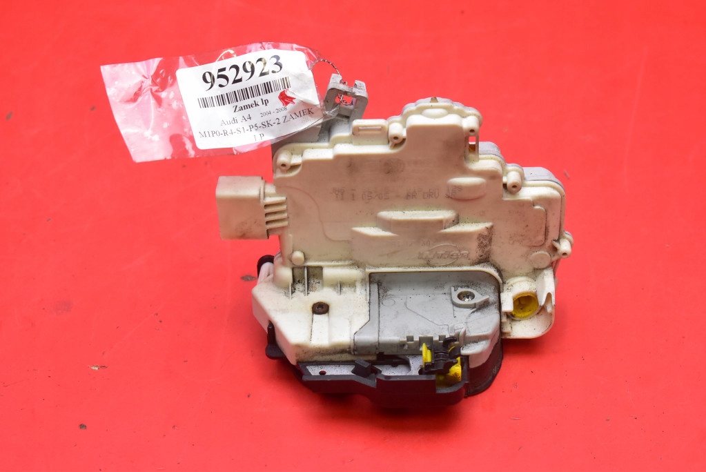lock door left front front EU 8E1837015AA AUDI A4 B7 KOMBI 04-08