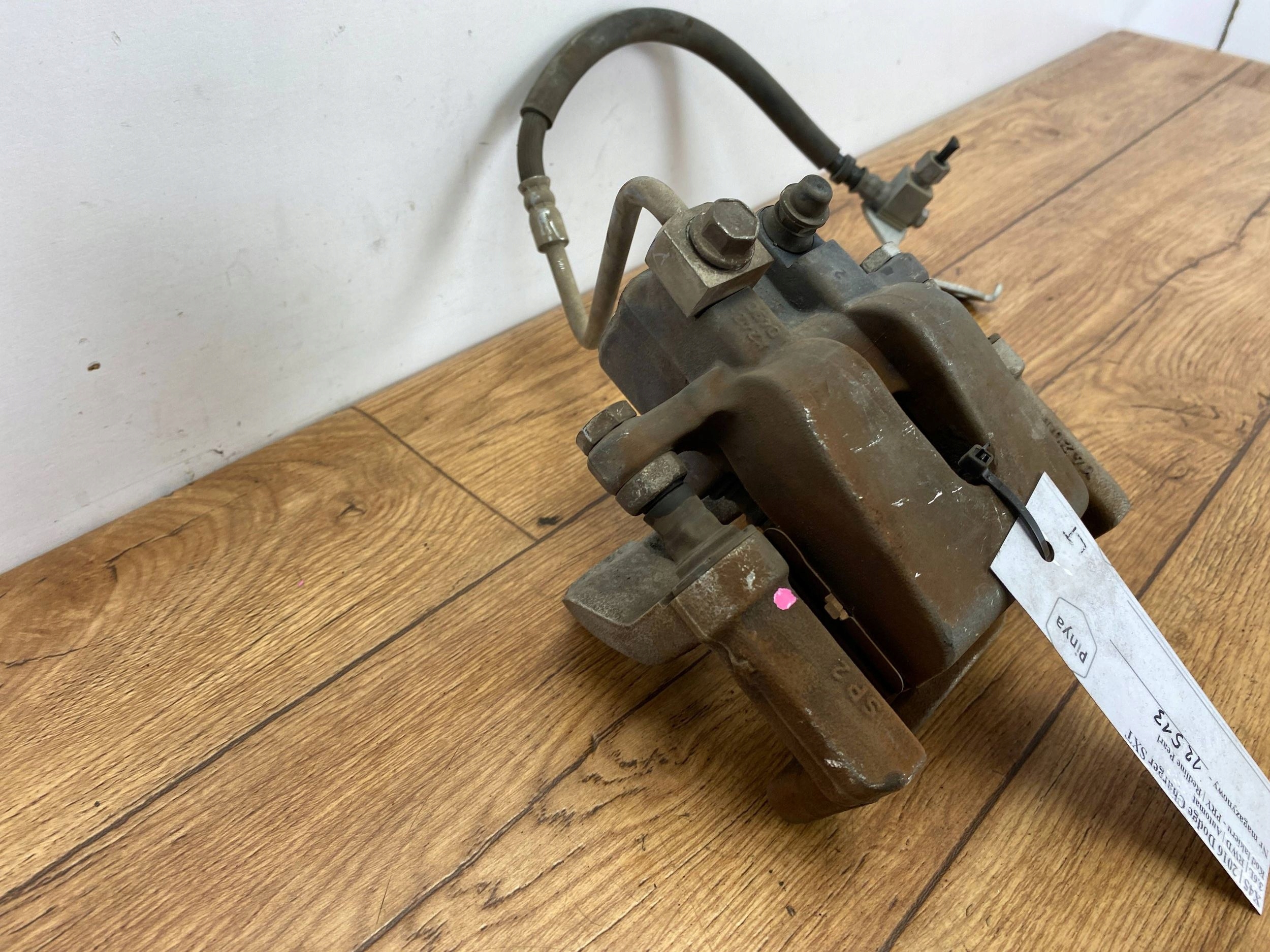 caliper brake rear left Dodge Charger Challenger 2015+