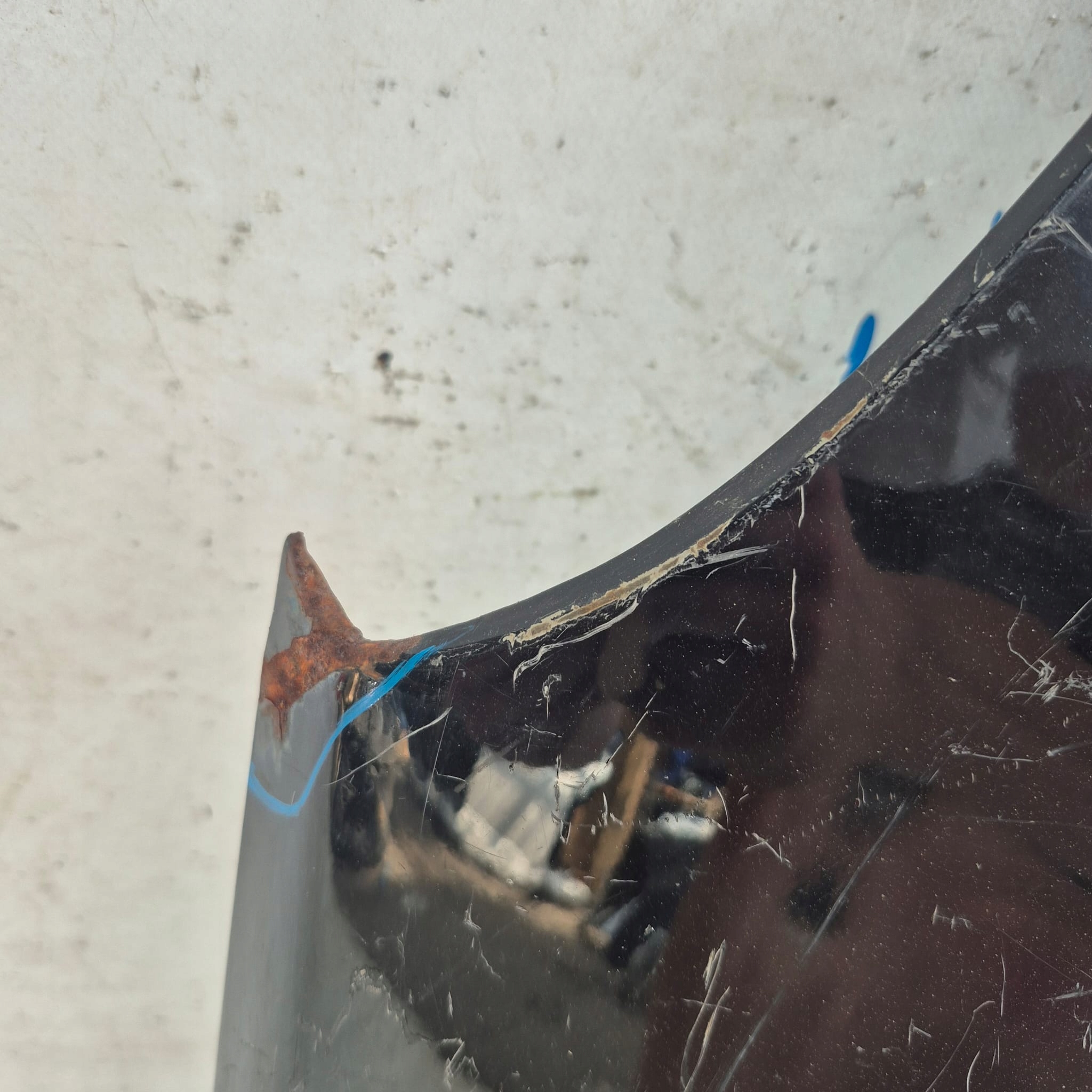 HYUNDAI I20 and 1 08-12 fender front front right