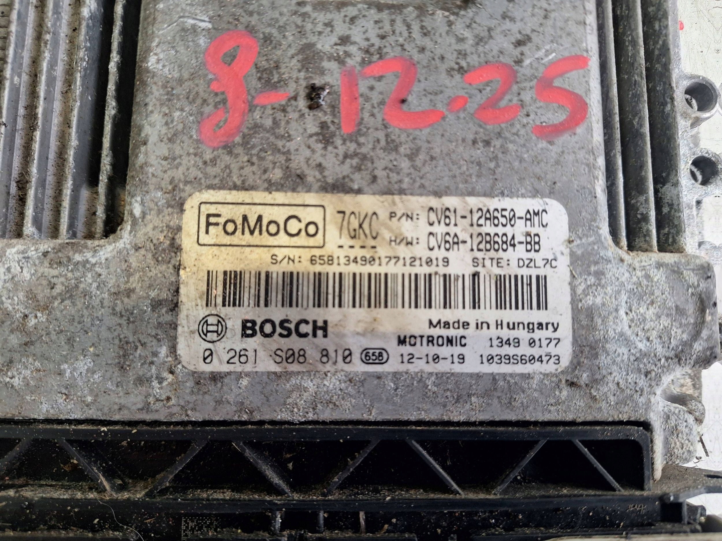 FORD computer control unit of the engine CV61-12A650-AMC BOSCH 0261S08810