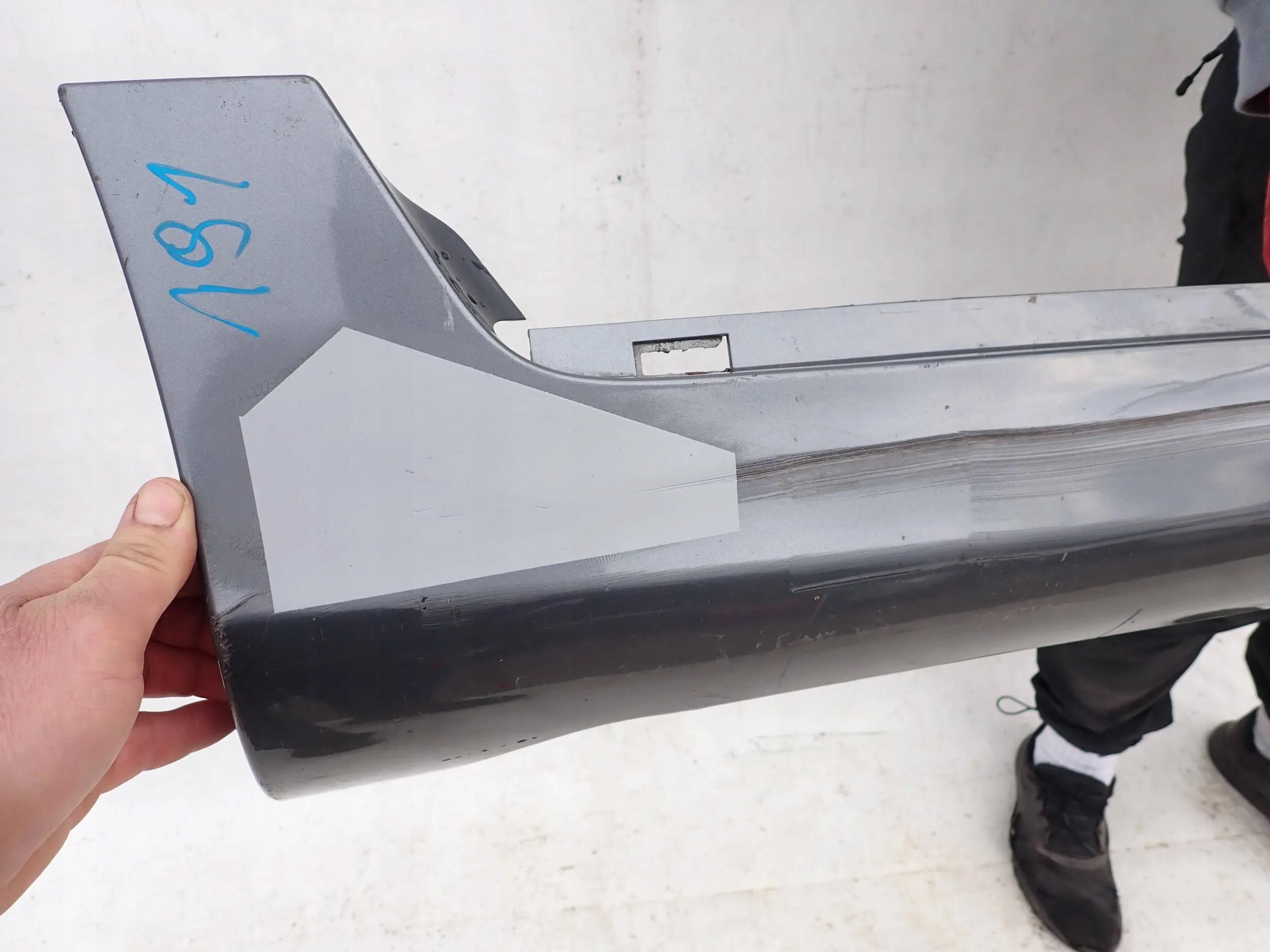 VOLVO XC60 and LIFT 13- threshold right moulding threshold