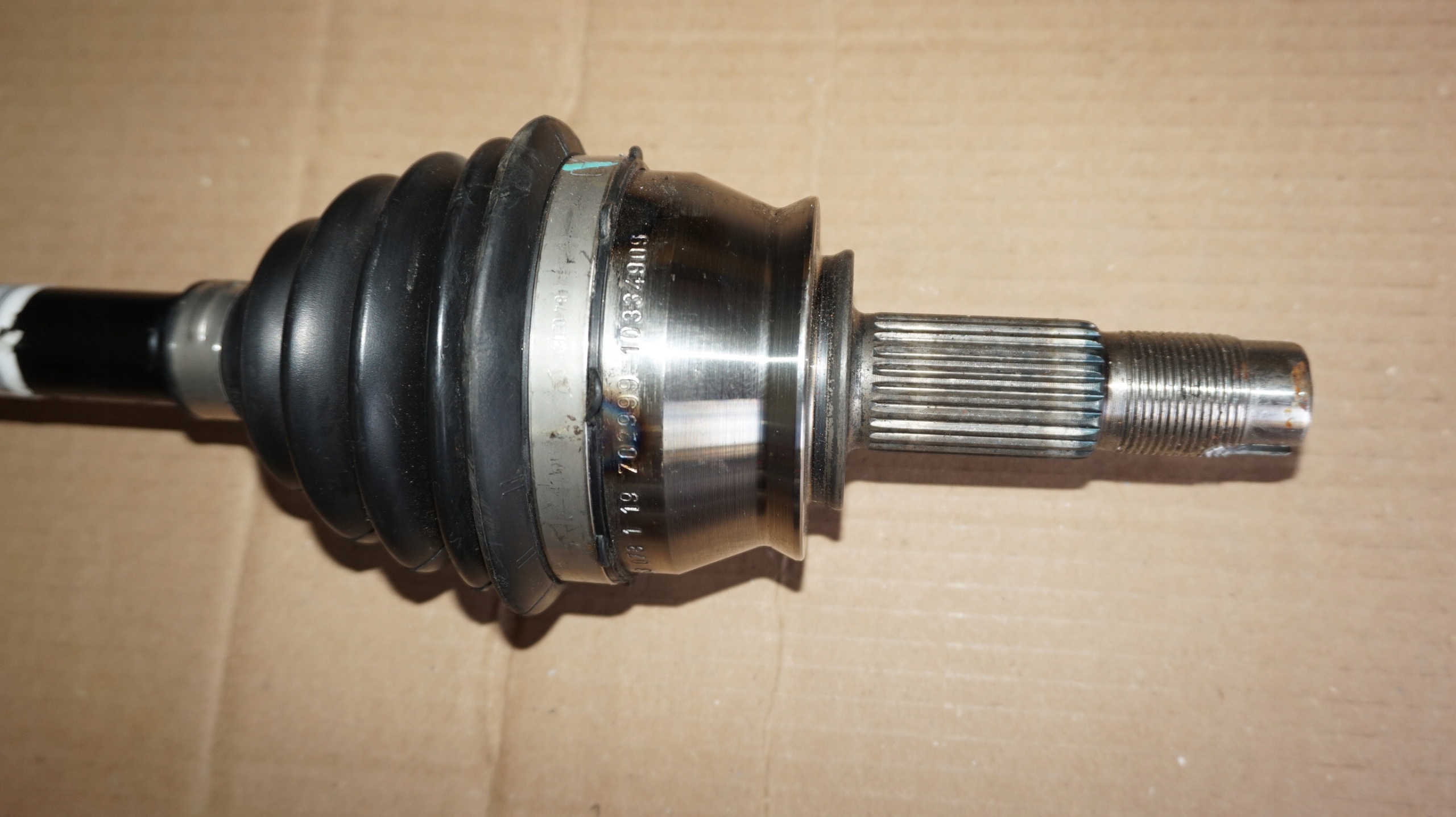 semi-axis left 10335203 ABH9 Opel Corsa 1.0 Turbo 0km