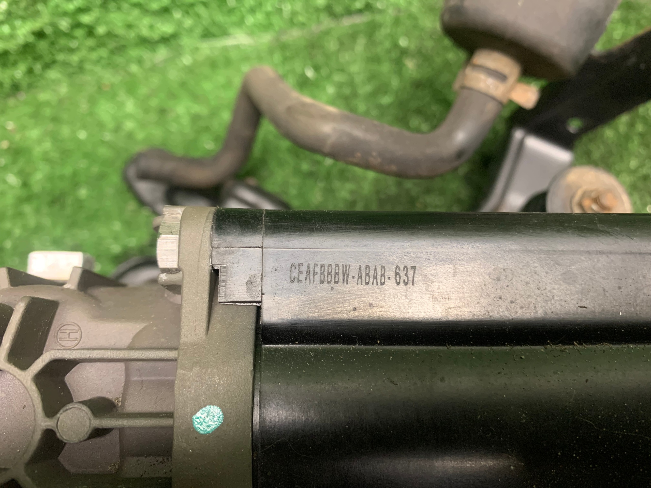 MERCEDES E-KLASA W211 pump compressor; springing AIRMATIC