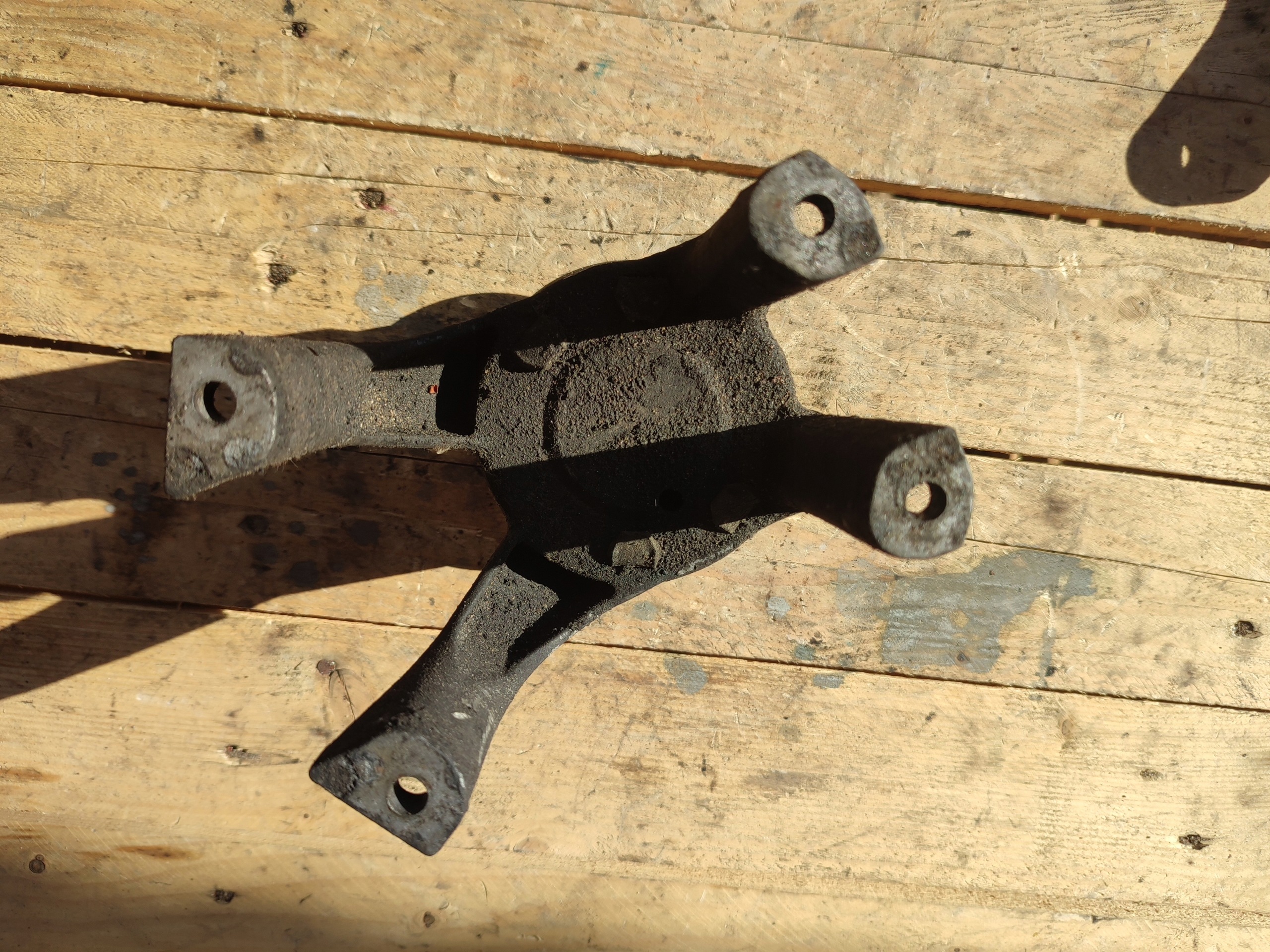 engine mount airbag VOLKSWAGEN T5 2.5 TDI 7H0199849AT