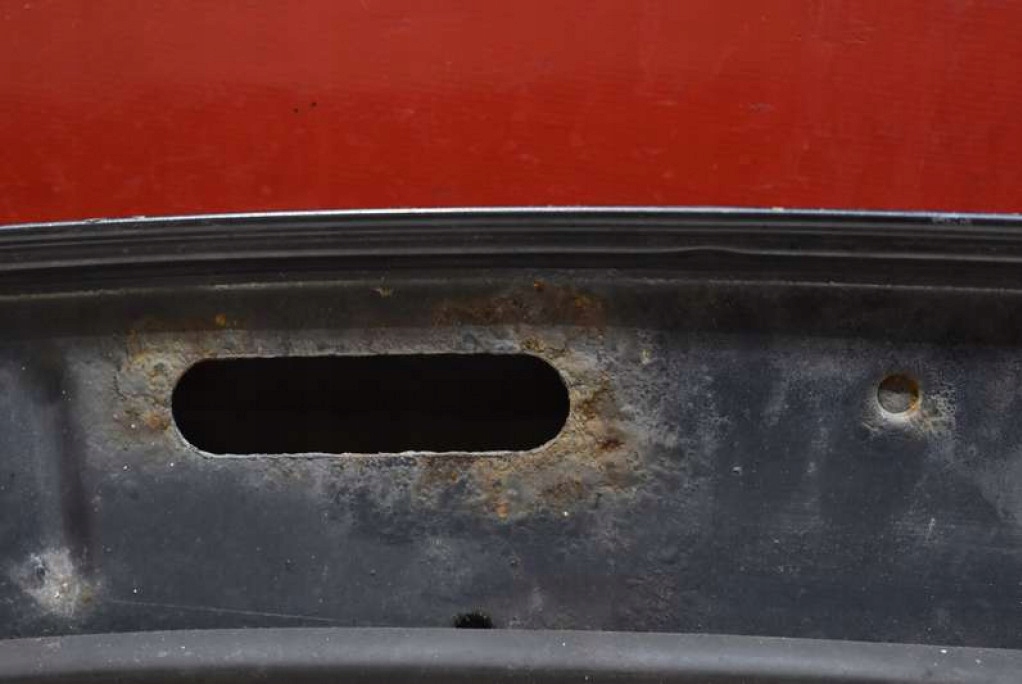 Cofano nero VW TOURAN 1 e LIFT 06-10