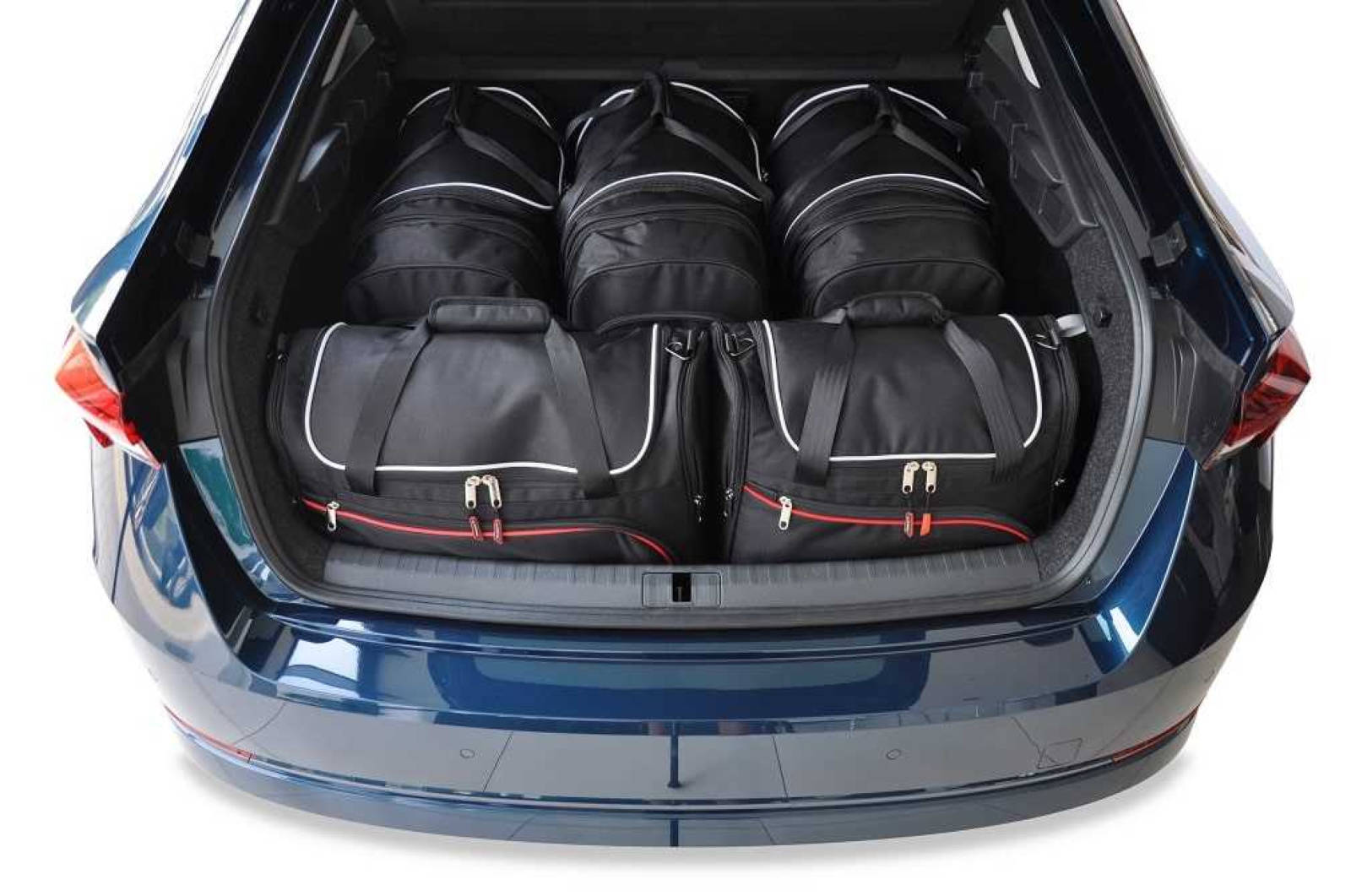 J&j Automotive Sada 5ks cestovných tašiek Aero pre Skoda Octavia Liftback