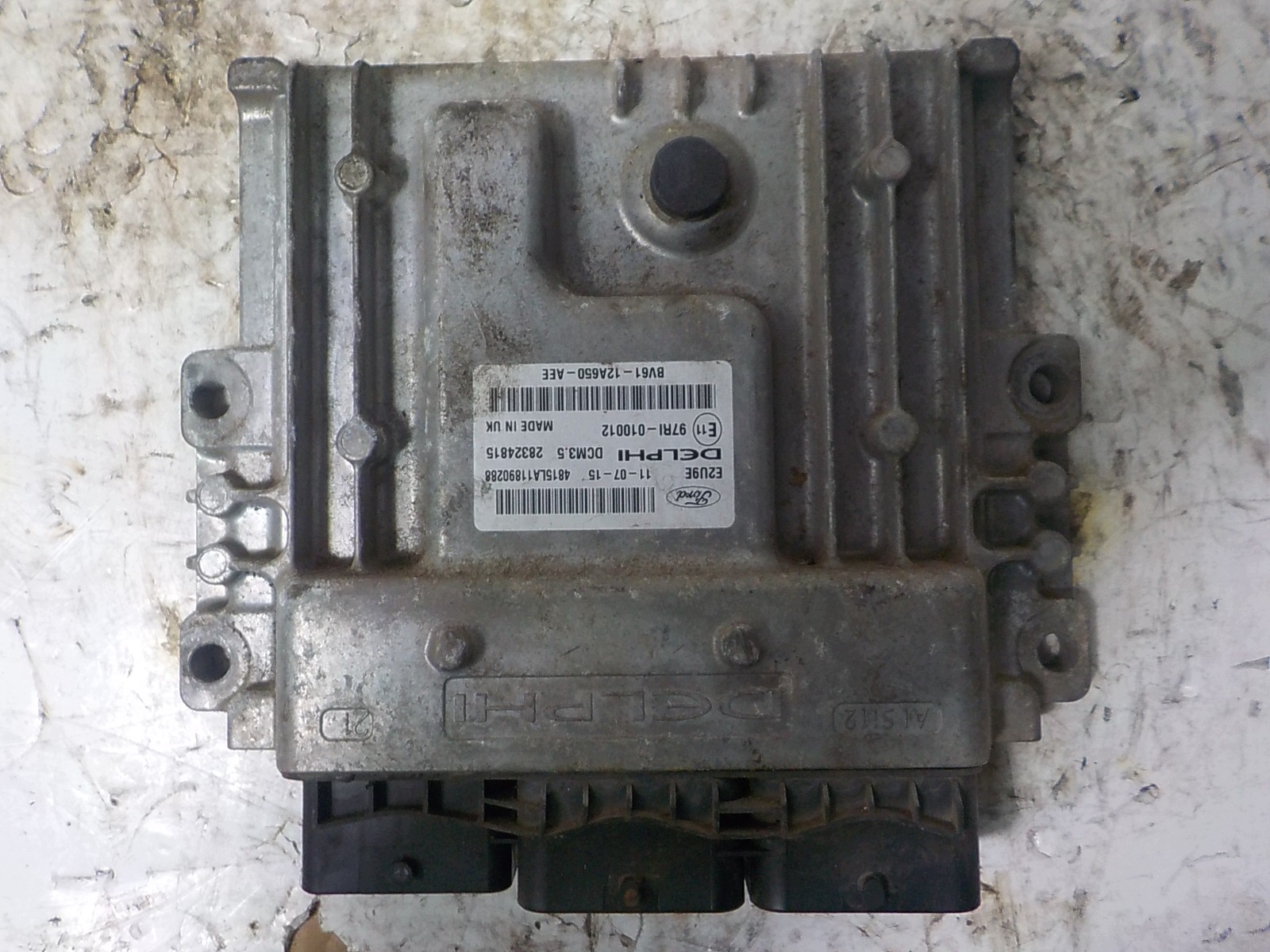 FORD FOCUS III Computer Bedienteil BV61-12A650-AEE 4815LA11890288