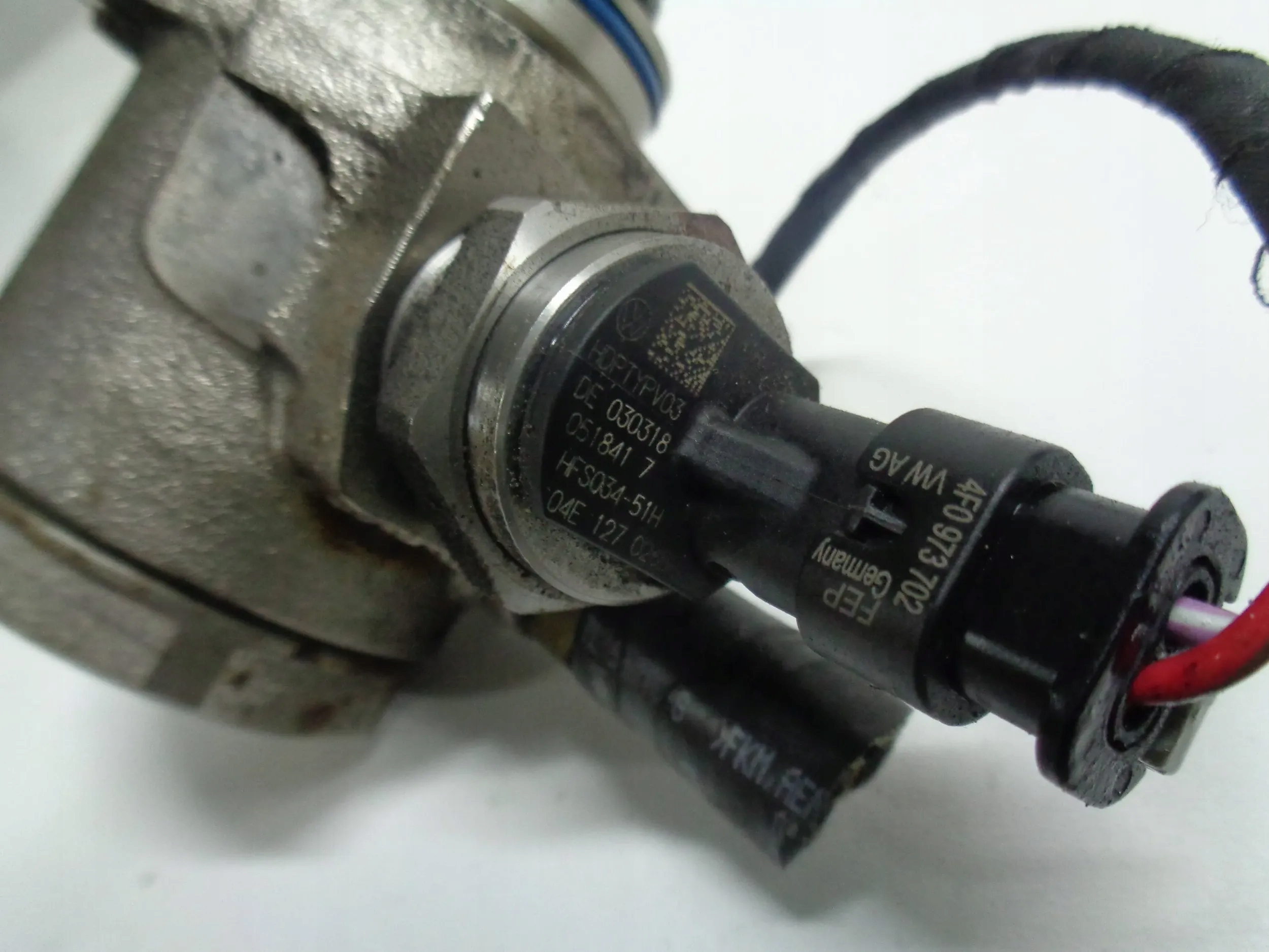 VW GOLF VII 7 POLO 6C FABIA 3 feed pump sensor 1.0 TSI CHZ 4E0127026BH
