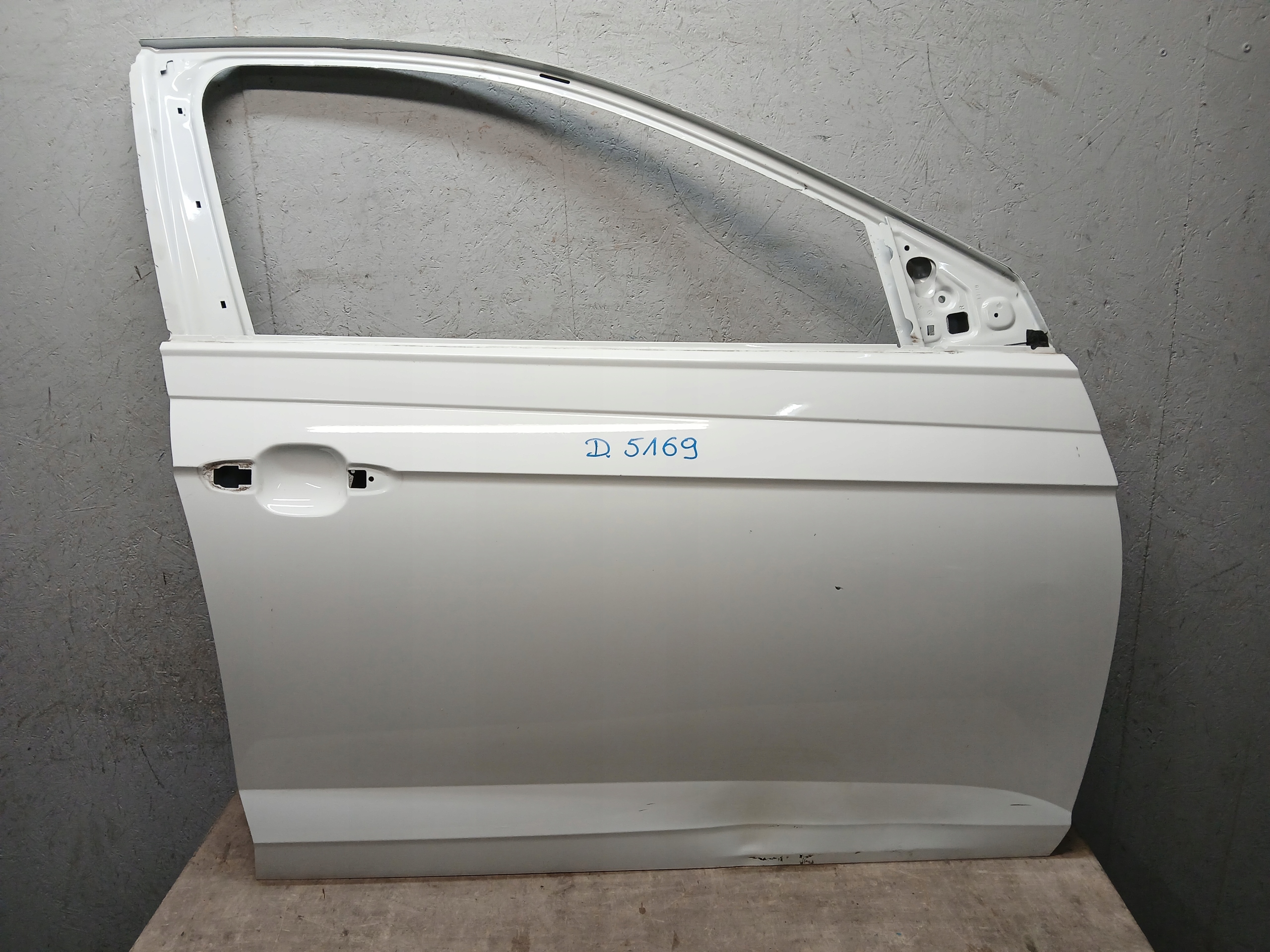Portière Avant Droit VW POLO 2G 17
