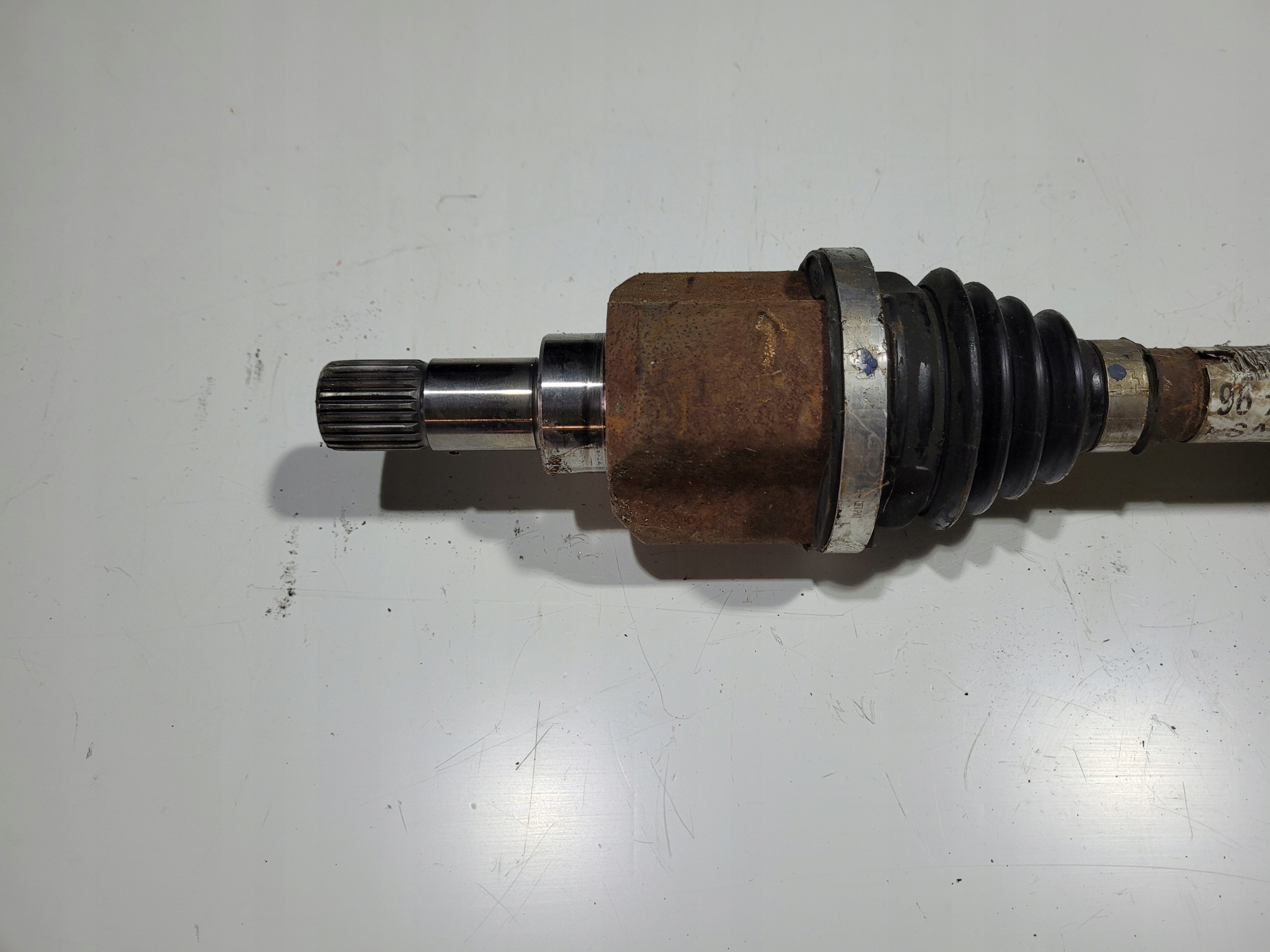 semi-axis left short. PEUGEOT 308 T9 II 1.6 BLU