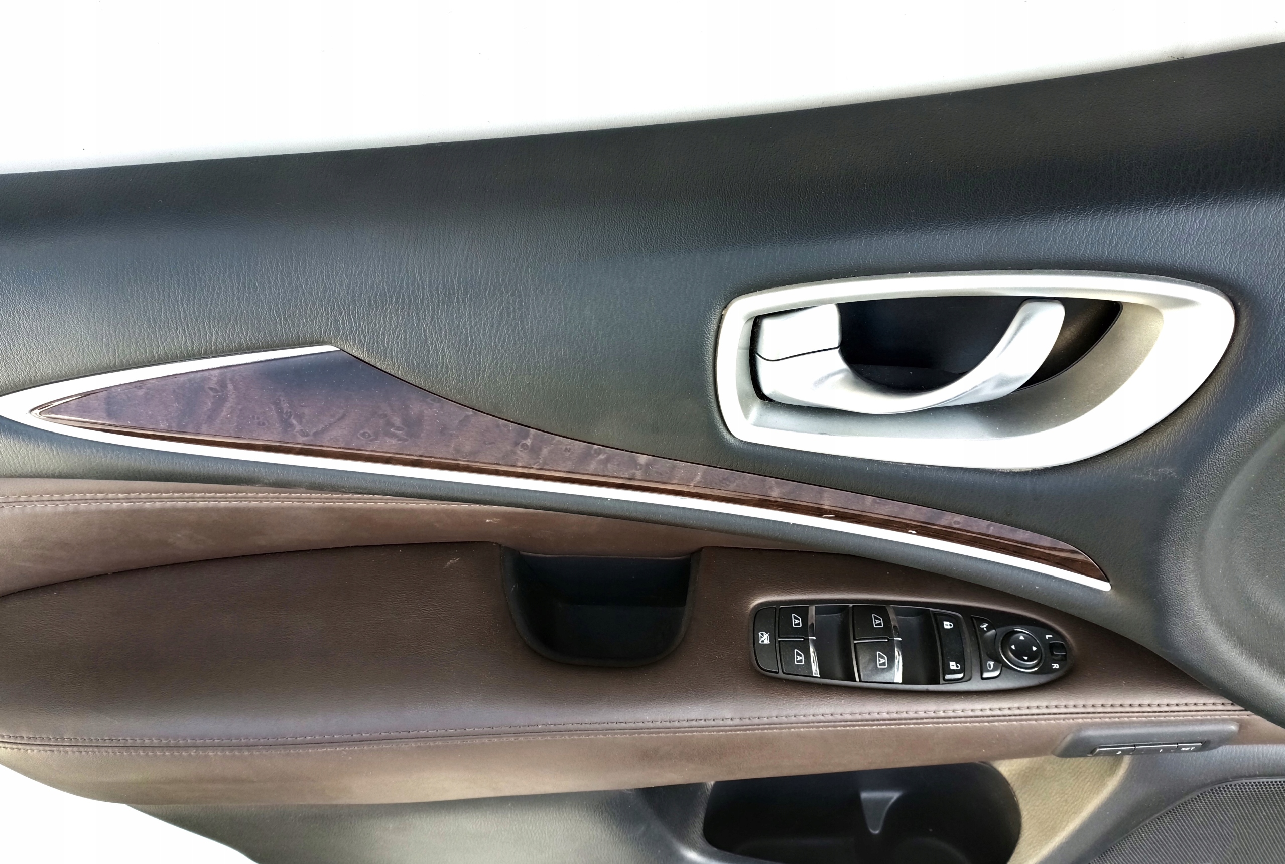 side door left front front INFINITI JX35 QX60 OE