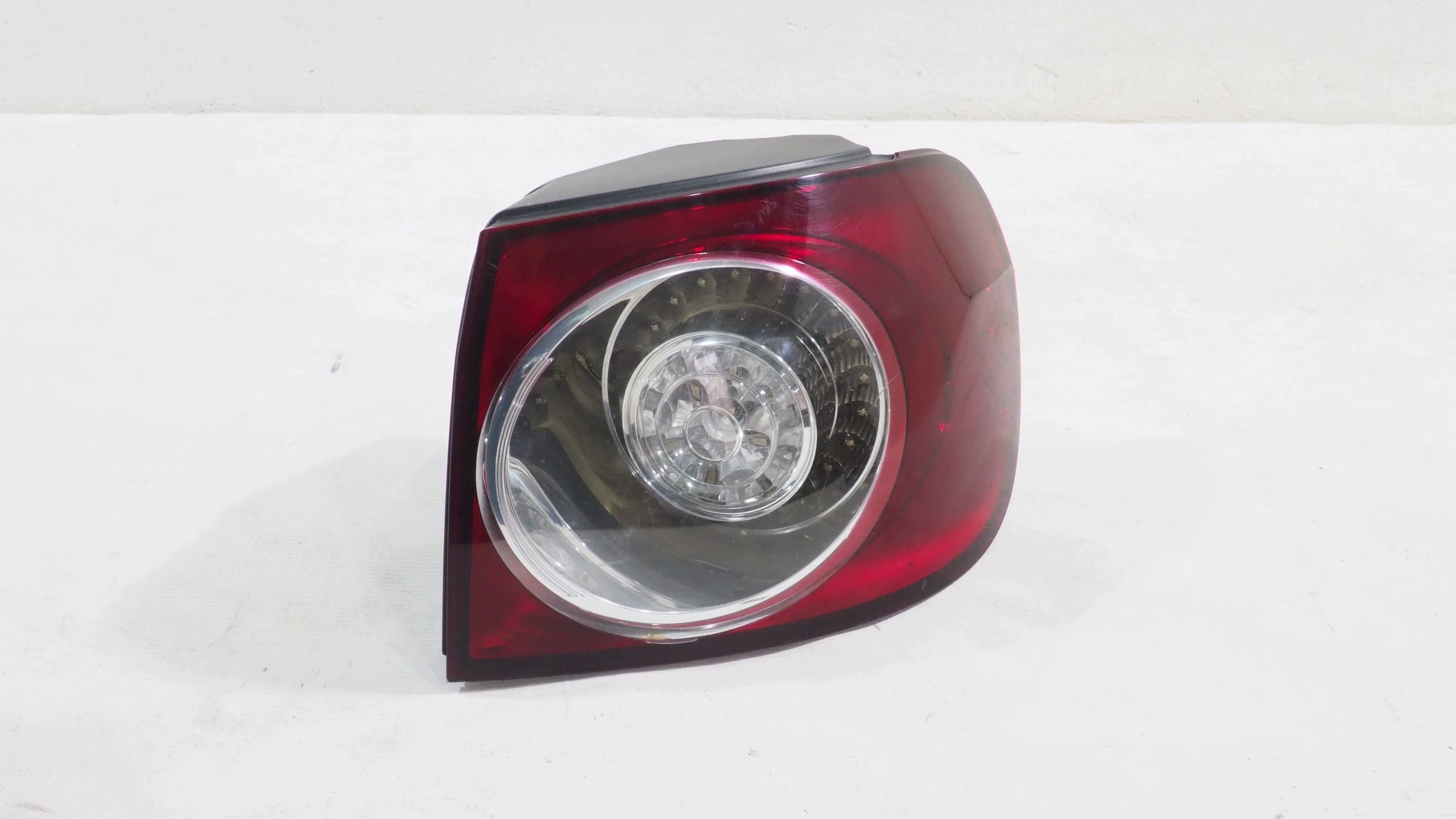VW Golf V plus light right rear part 5M0945096K