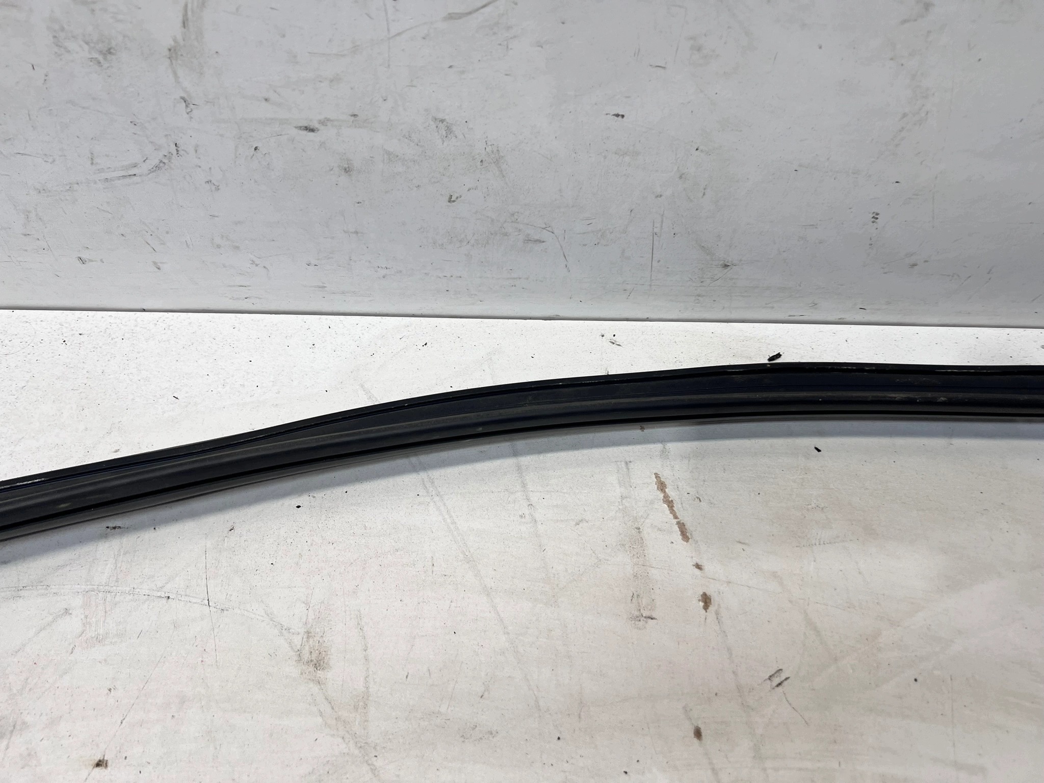 gasket moulding door right front AUDI A4 B9 8W0837440D