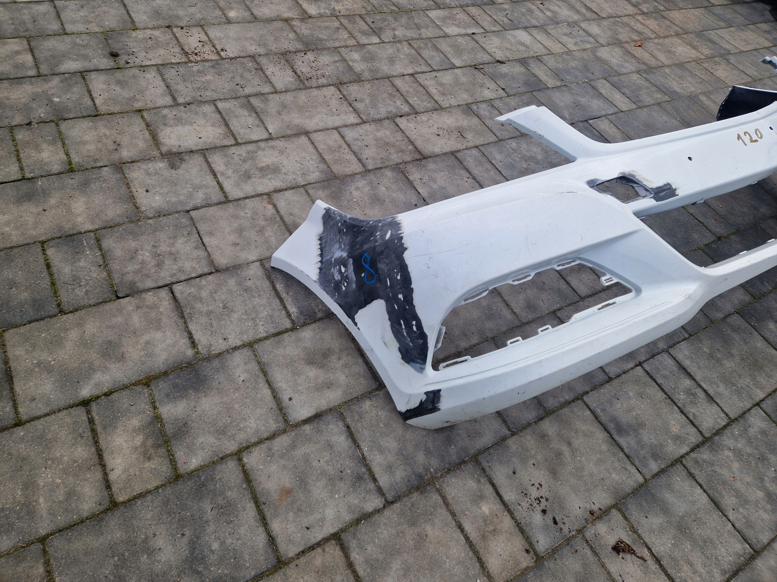 bumper front front MERCEDES C-KLASA LIFT W204