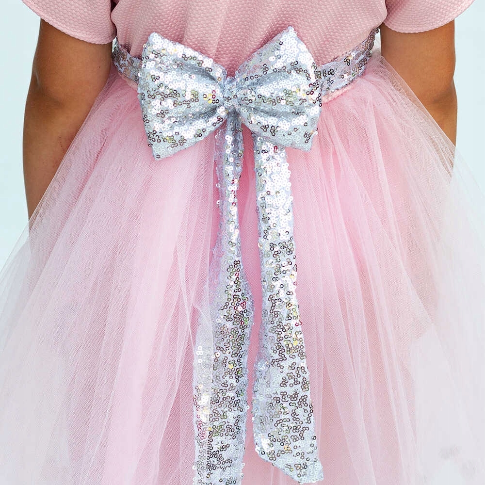 OZDOBNY PASEK DO SUKIENKI DLA DZIEWCZYNKI CEKINOWY WIĄZANY SREBRNY Kolor srebrny