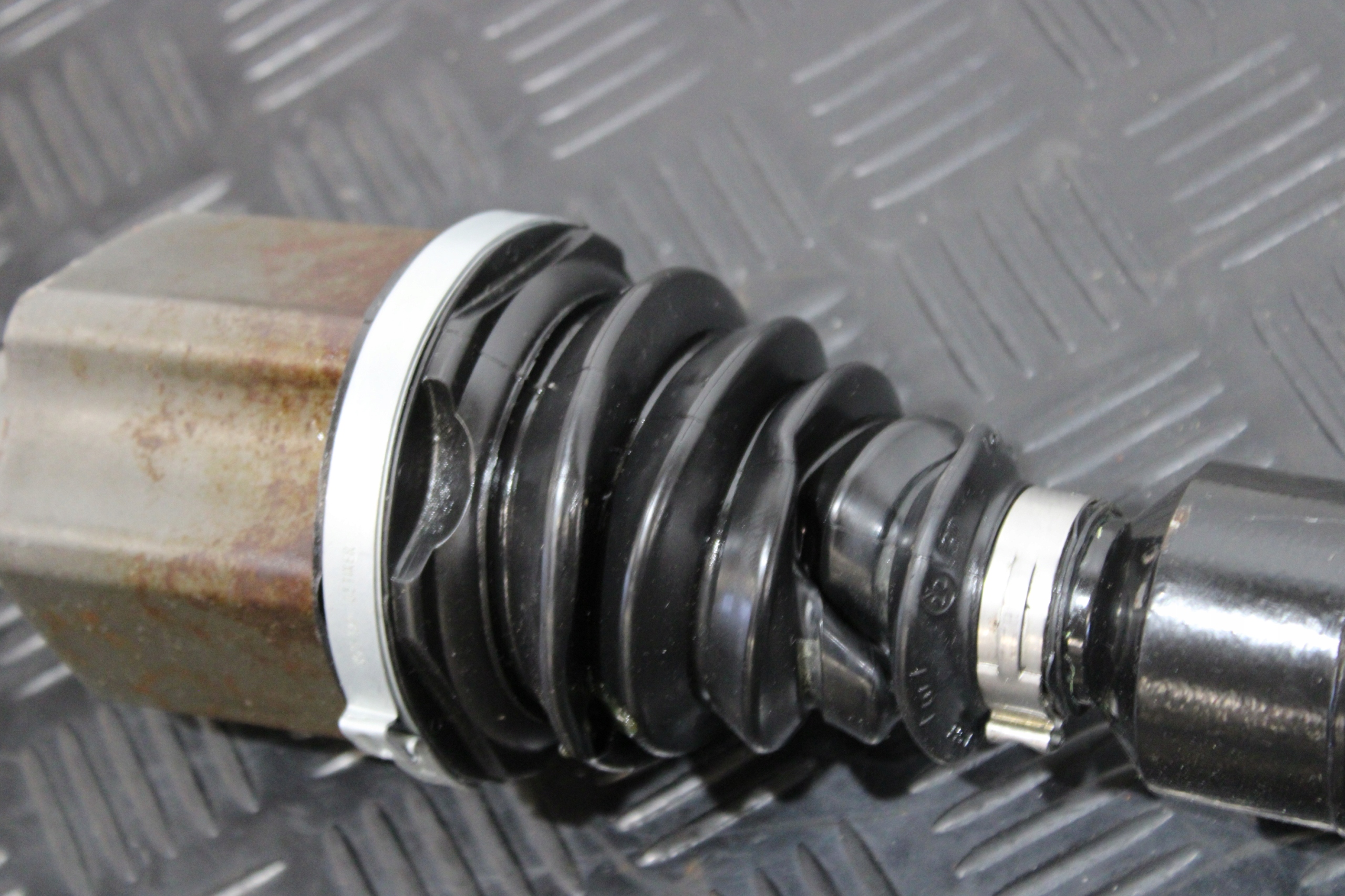 semi-axis semi-axis right front 3Q0407272BKJ VW PASSAT B8 3G0 3G9 LIFT