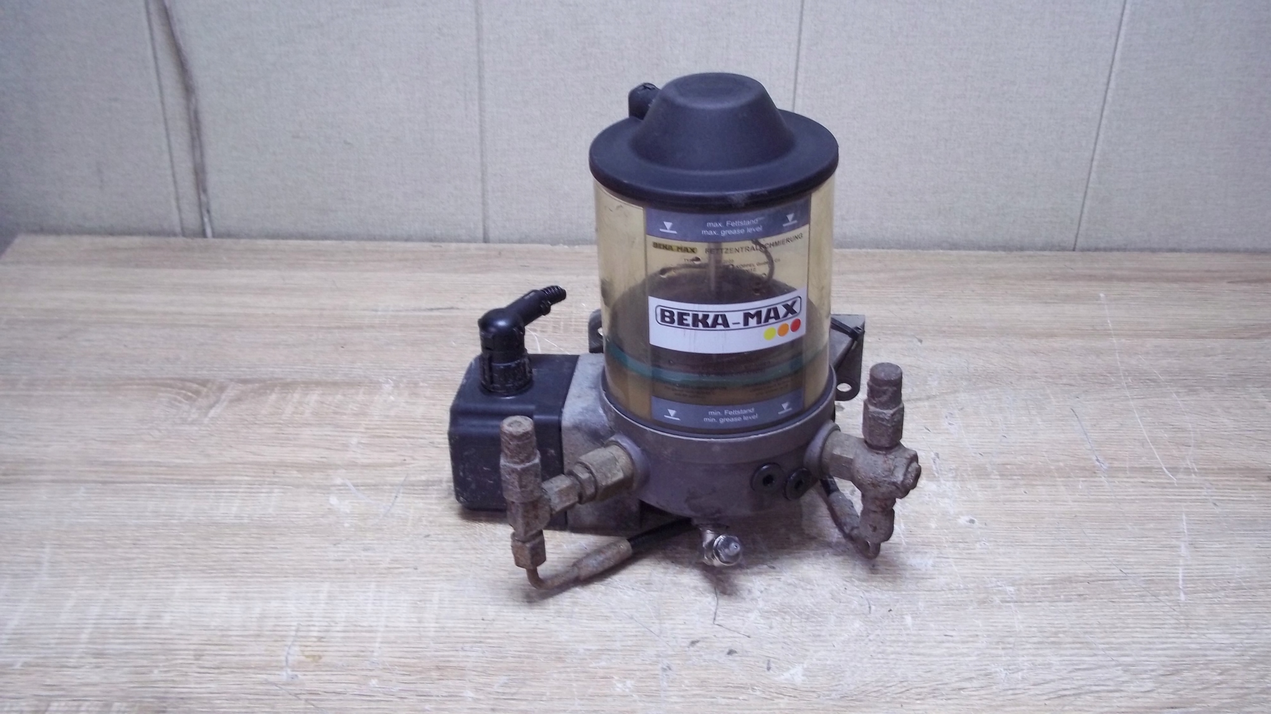 2000 - ЦЕНТРАЛЬНАЯ СМАЗКА BEKA MAX