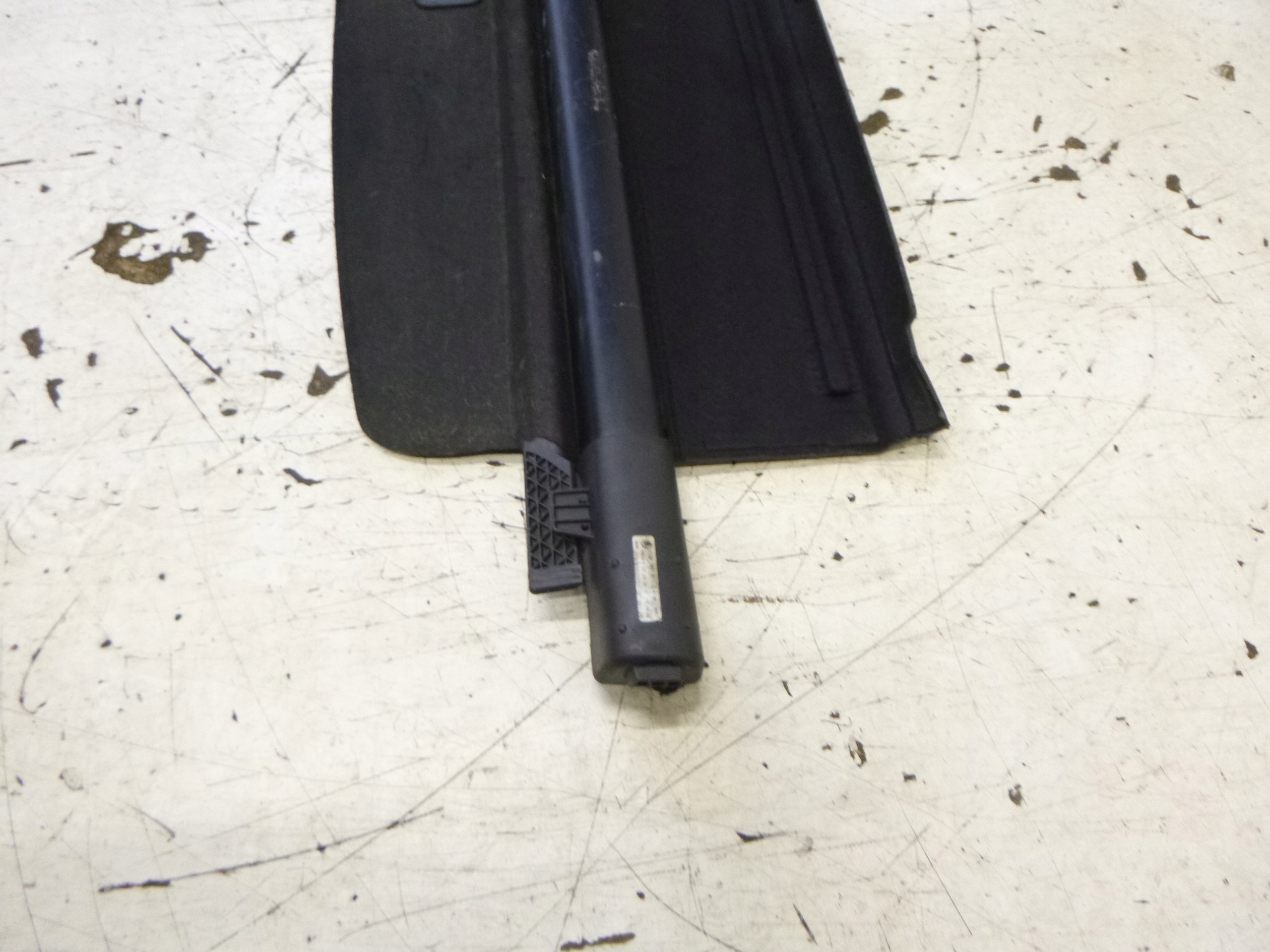 blinds boot black Skoda Octavia II kombi 2004-2013 1Z9867871G
