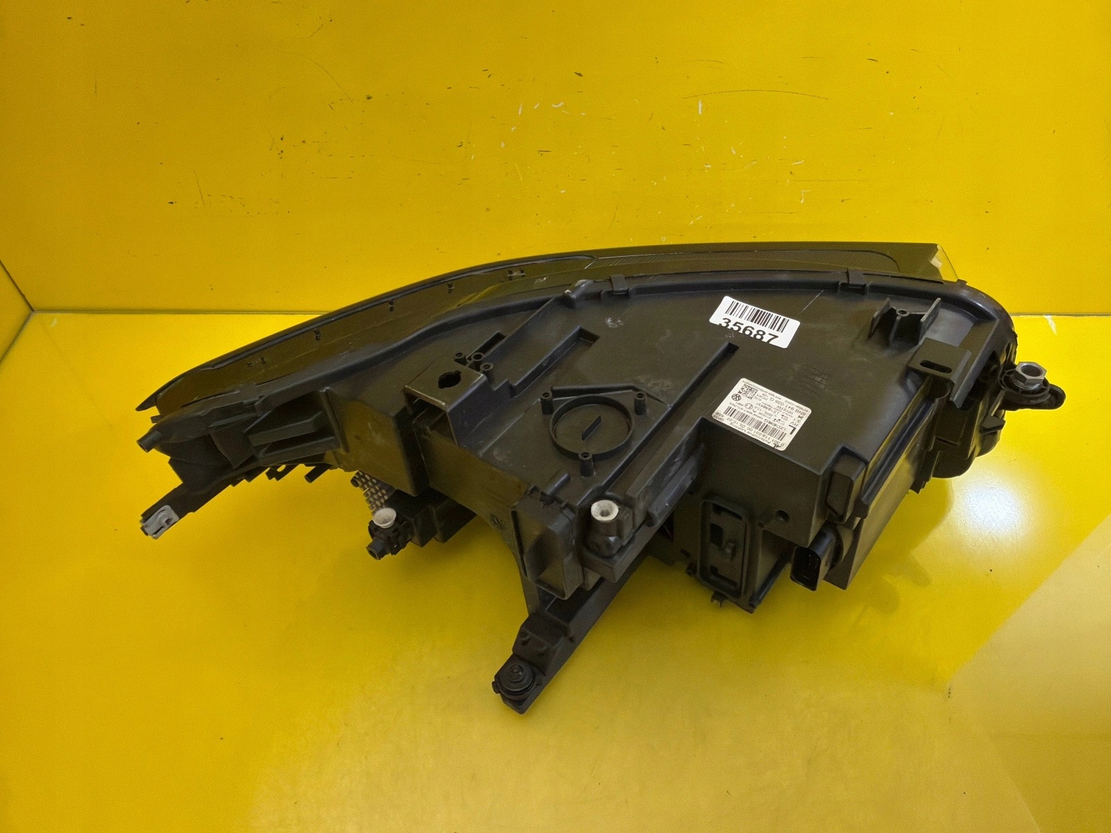 light left front VW Tiguan II Lift 2020- Full Led 5NB941035G