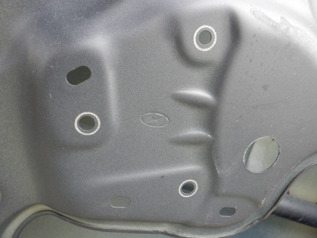 HYUNDAI INSTER door right front