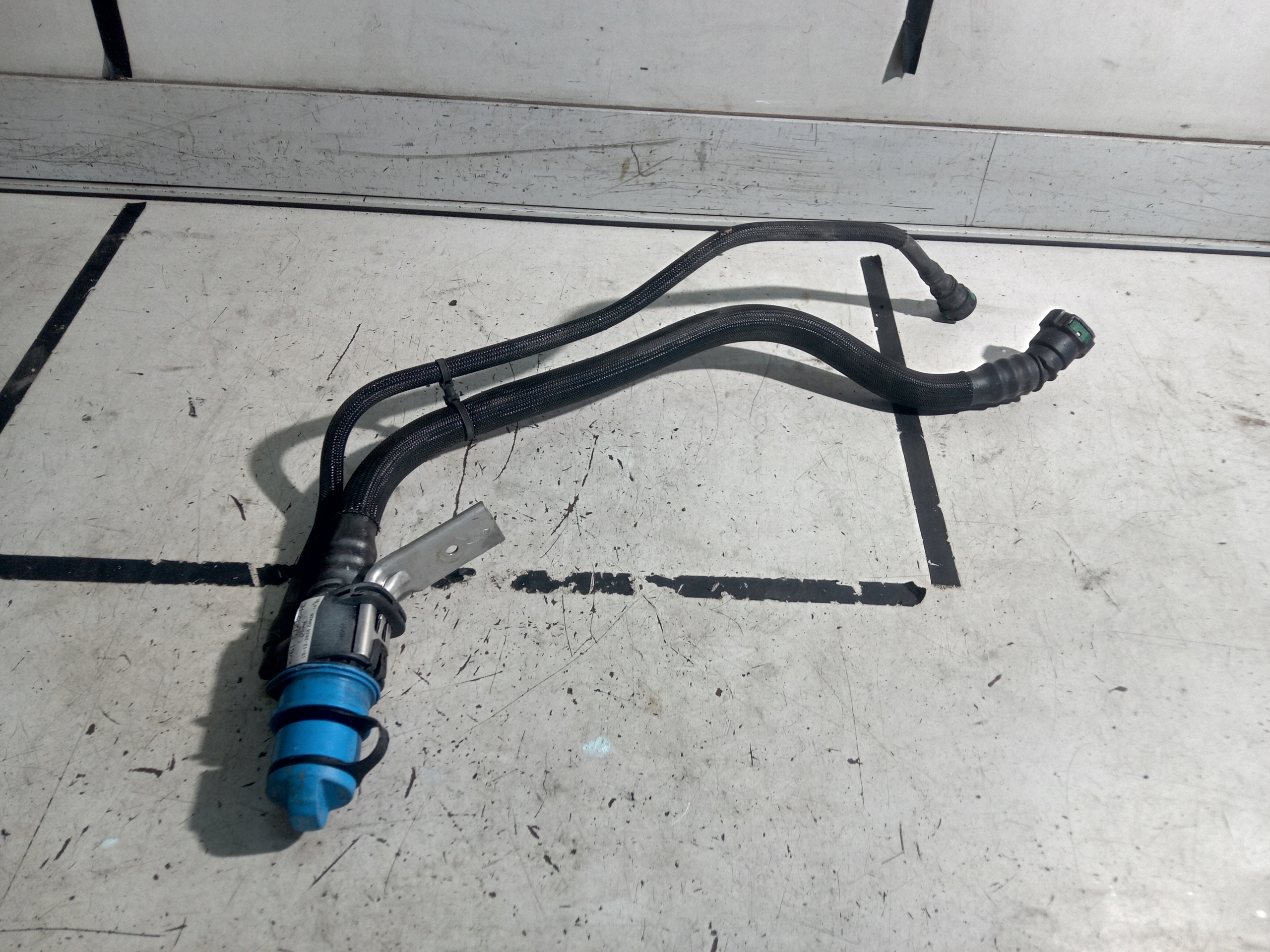 KV61-5J232-AC - FORD TRANSIT CONNECT MK2 LIFT НАПОВНЮВАЧ ADBLUE 1.5 TDCI