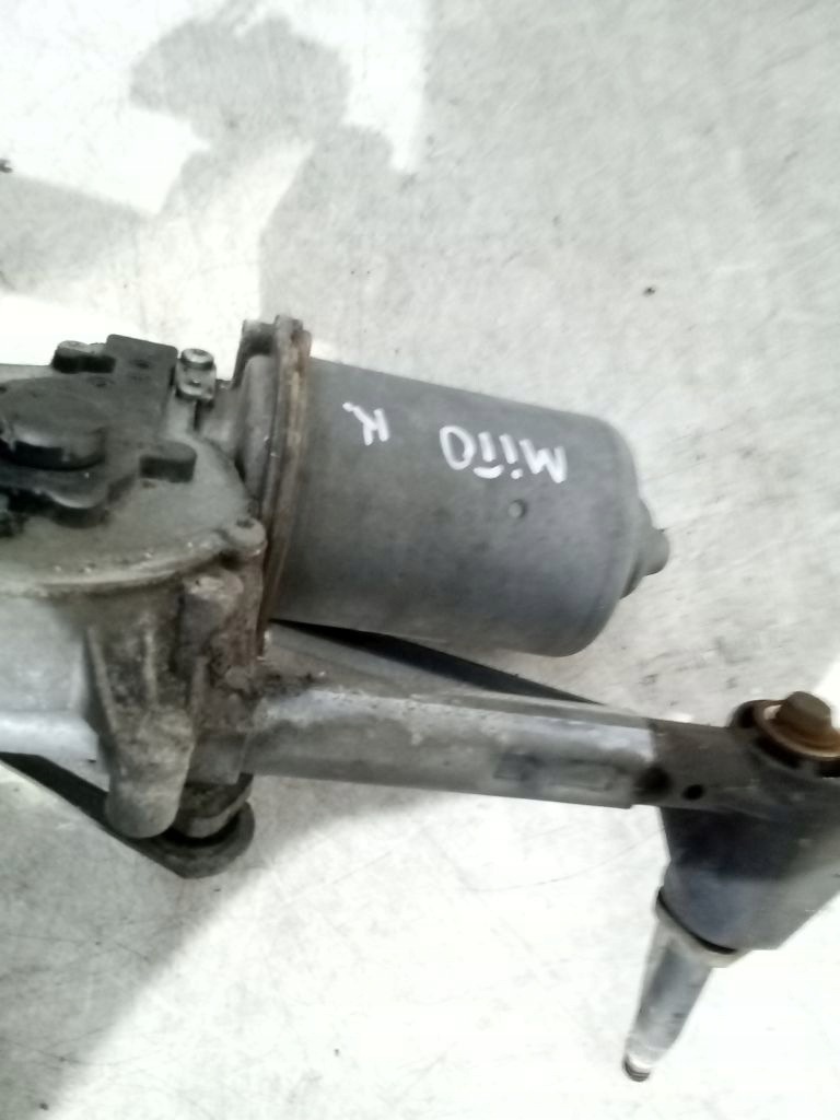 Alfa Romeo Mito wiper mechanism front OEW0009106