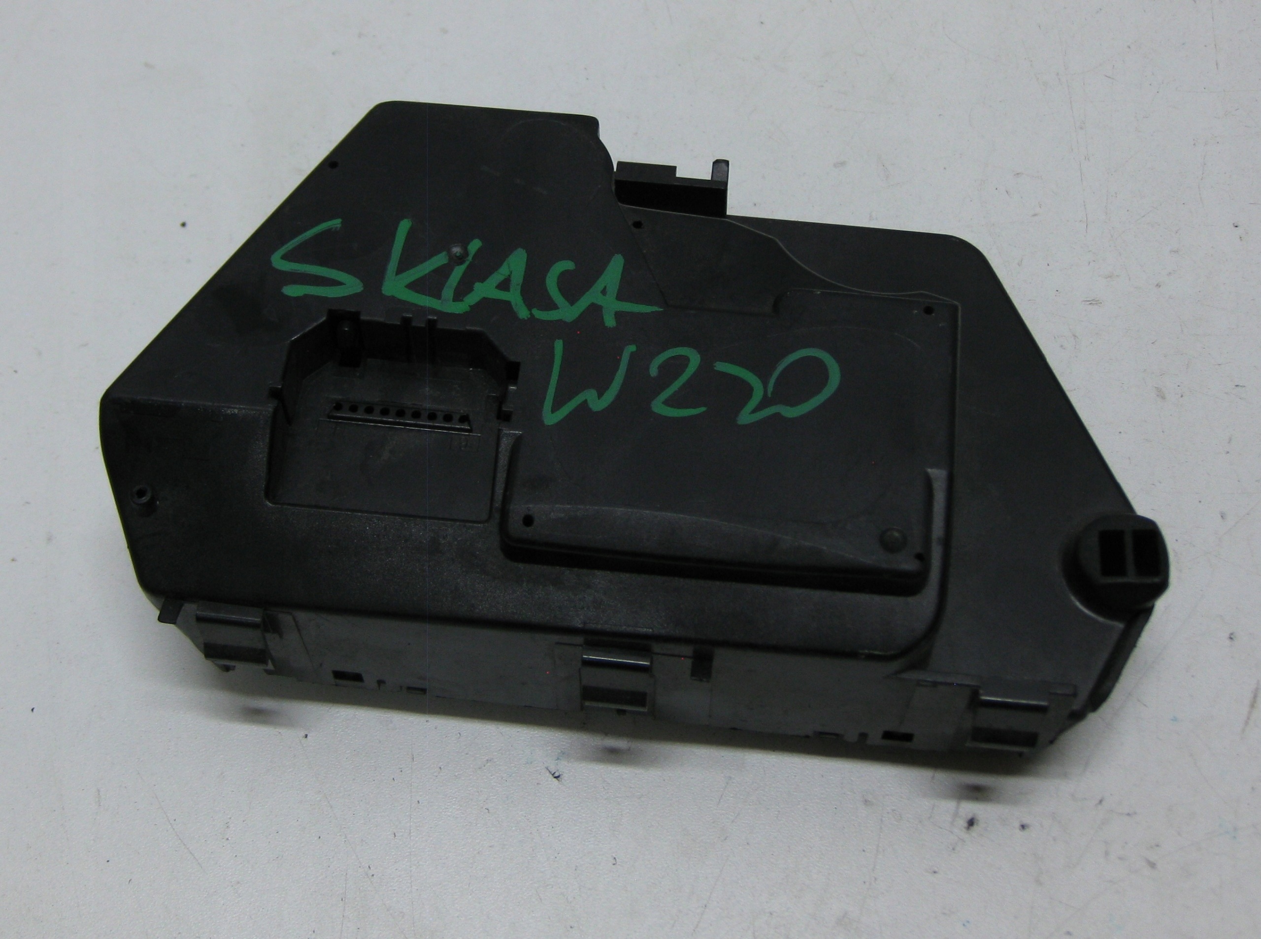 MERCEDES W220 control unit module door left rear part 2208216279