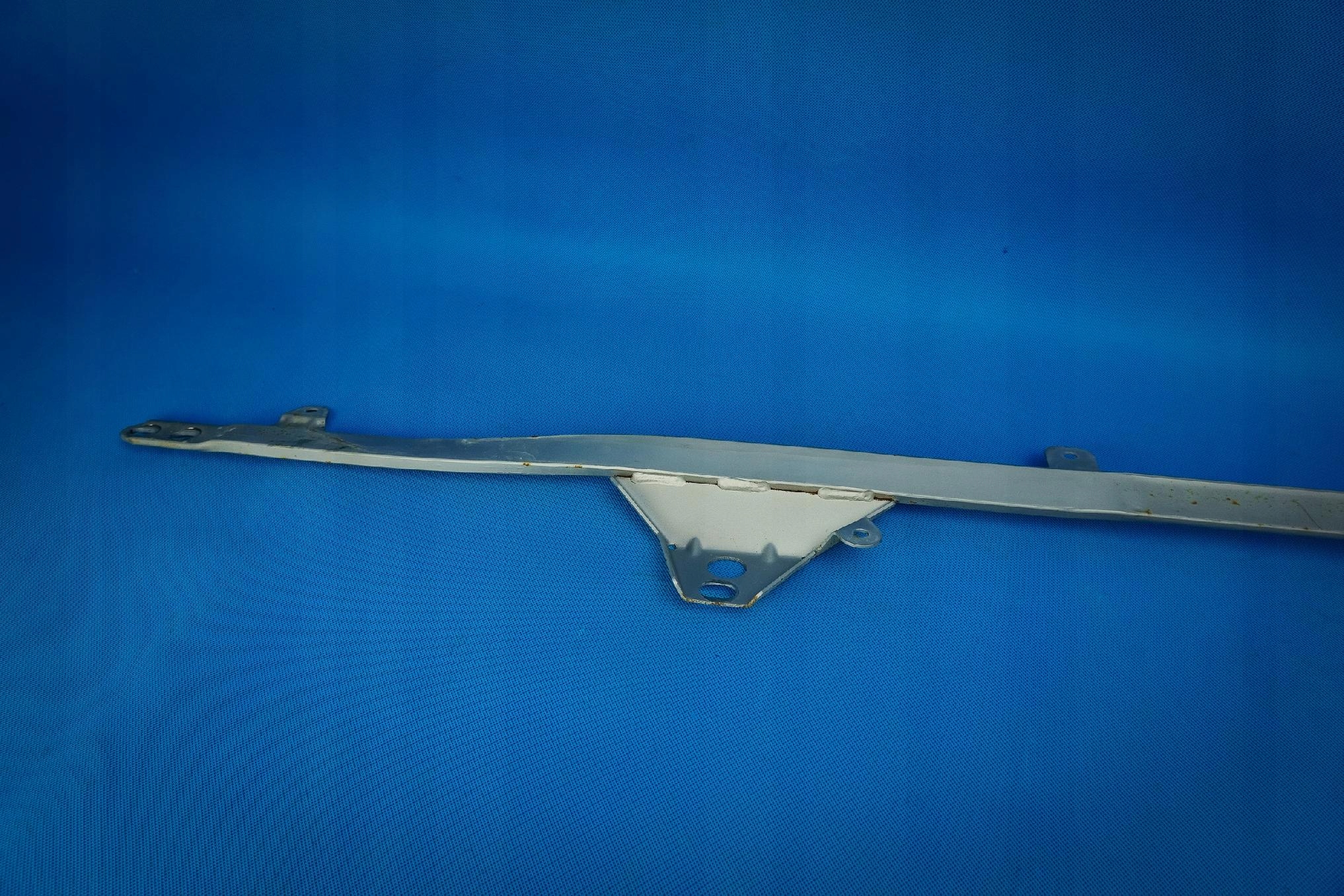 Spurstange poprzeczny Unterfahrschutz Audi A5 8T 8T8505476B