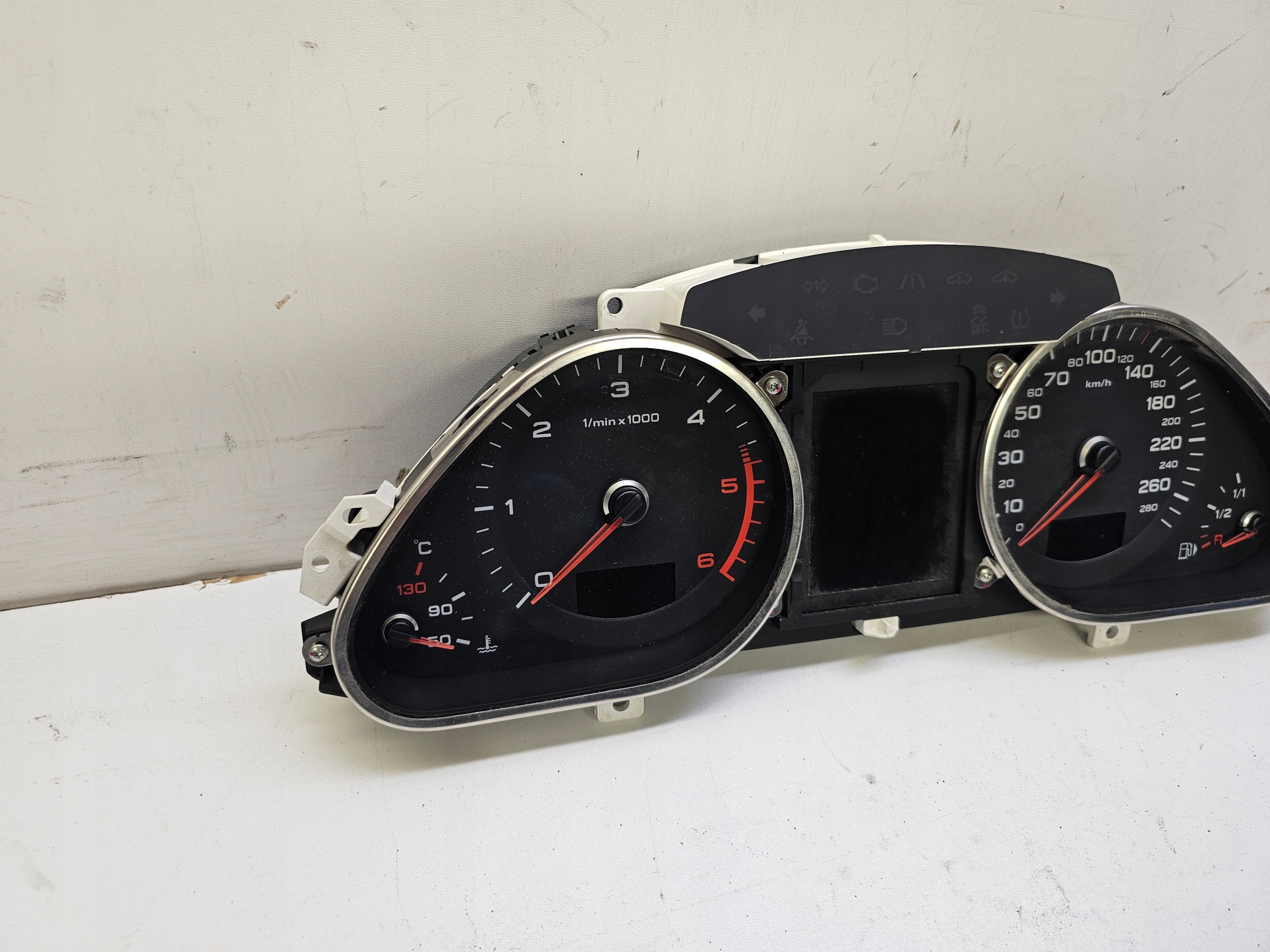 dials dials AUDI A6 C6 LIFT 2.7 3.0 4F0920933L