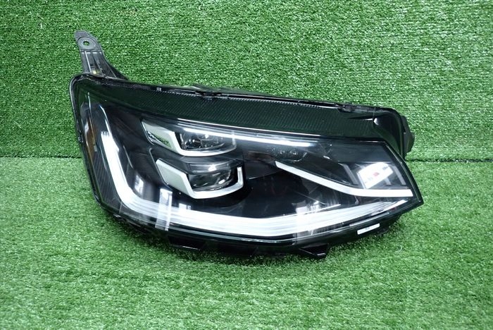 VW T7 IQ LIGHT LIFT reflektor right light right S741-13E016-AF