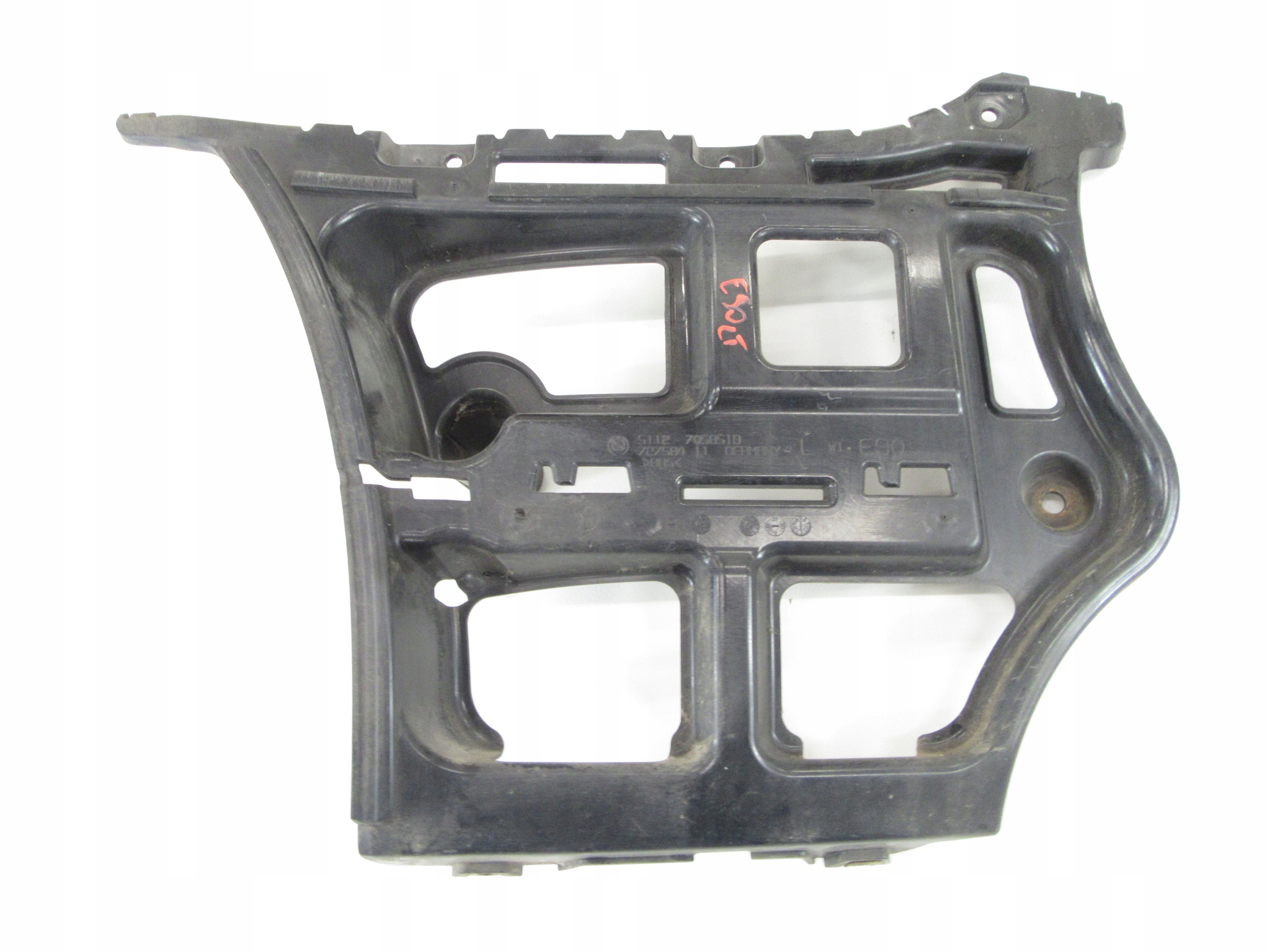 bracket holder bumper bracket left rear part BMW e90 sedan