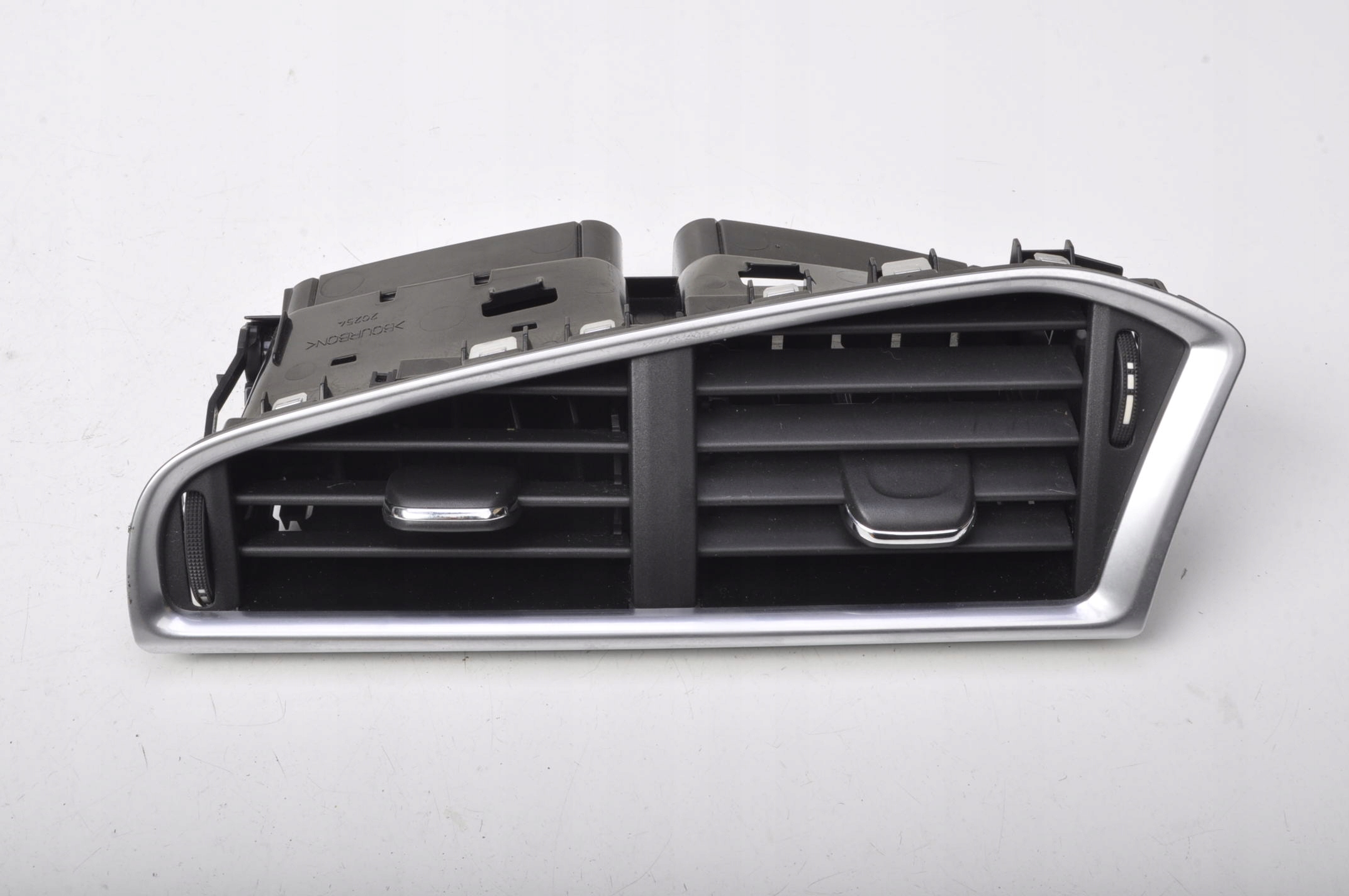 CITROEN DS4 ВЕНТИЛЯЦІЙНА РЕШІТКА 9676610077