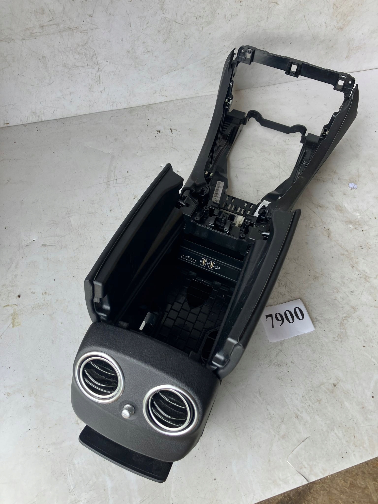armrest TUNEL SKORZANY W213