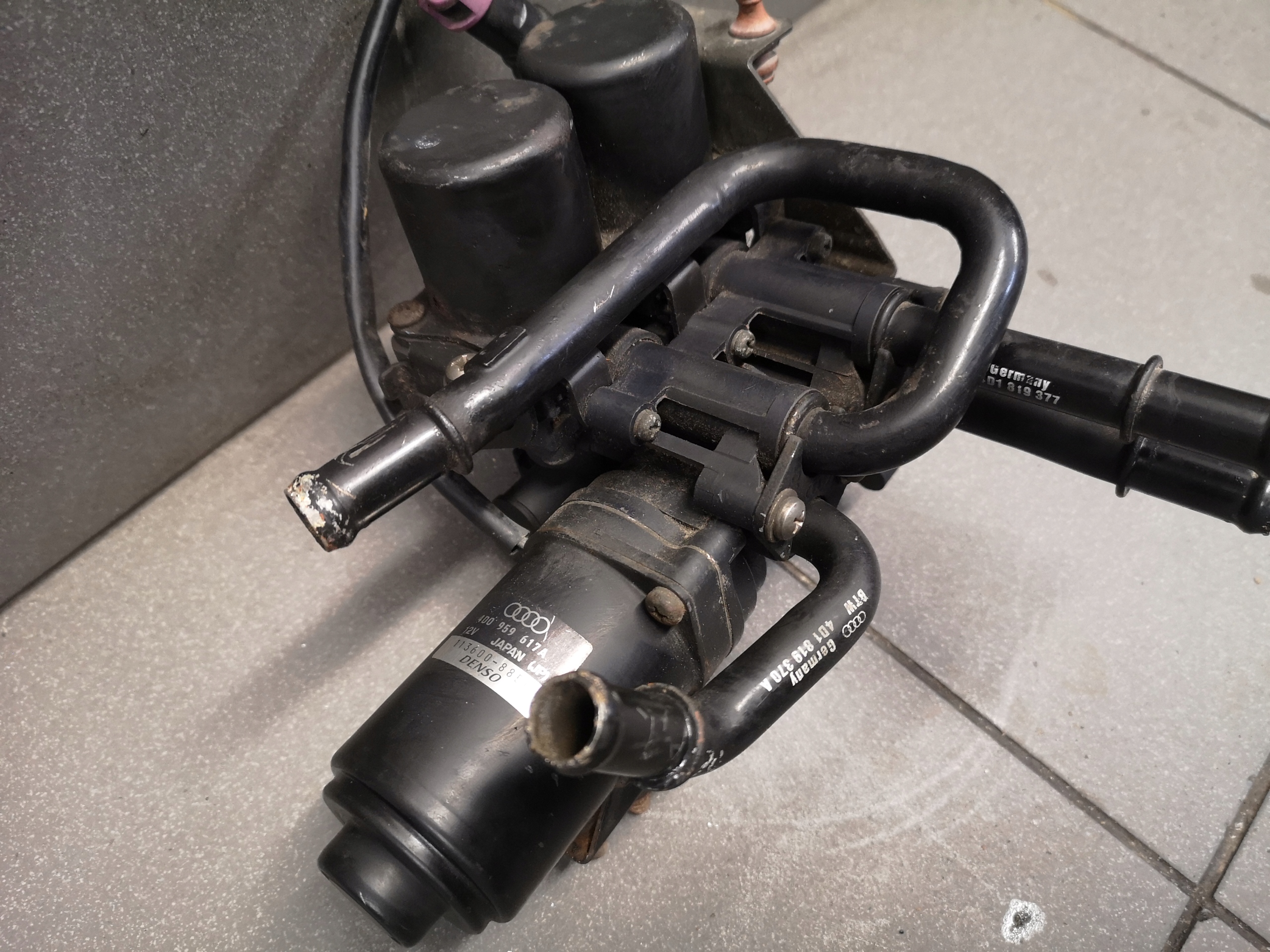 воды 4D0959617A, 1136008850