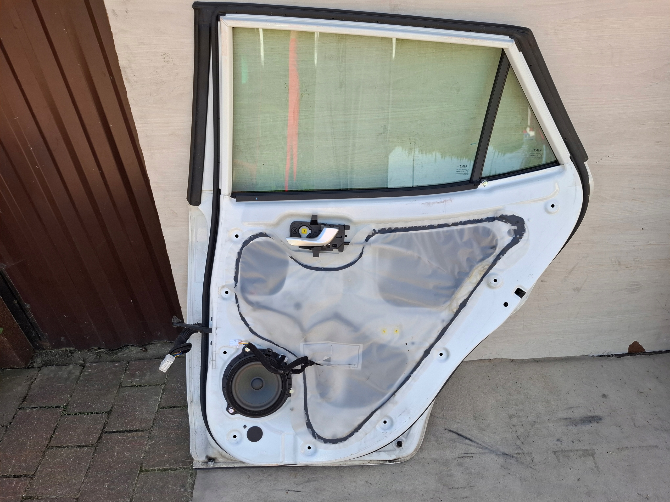 KIA STONIC door right rear part front complete 22R BIALE UD
