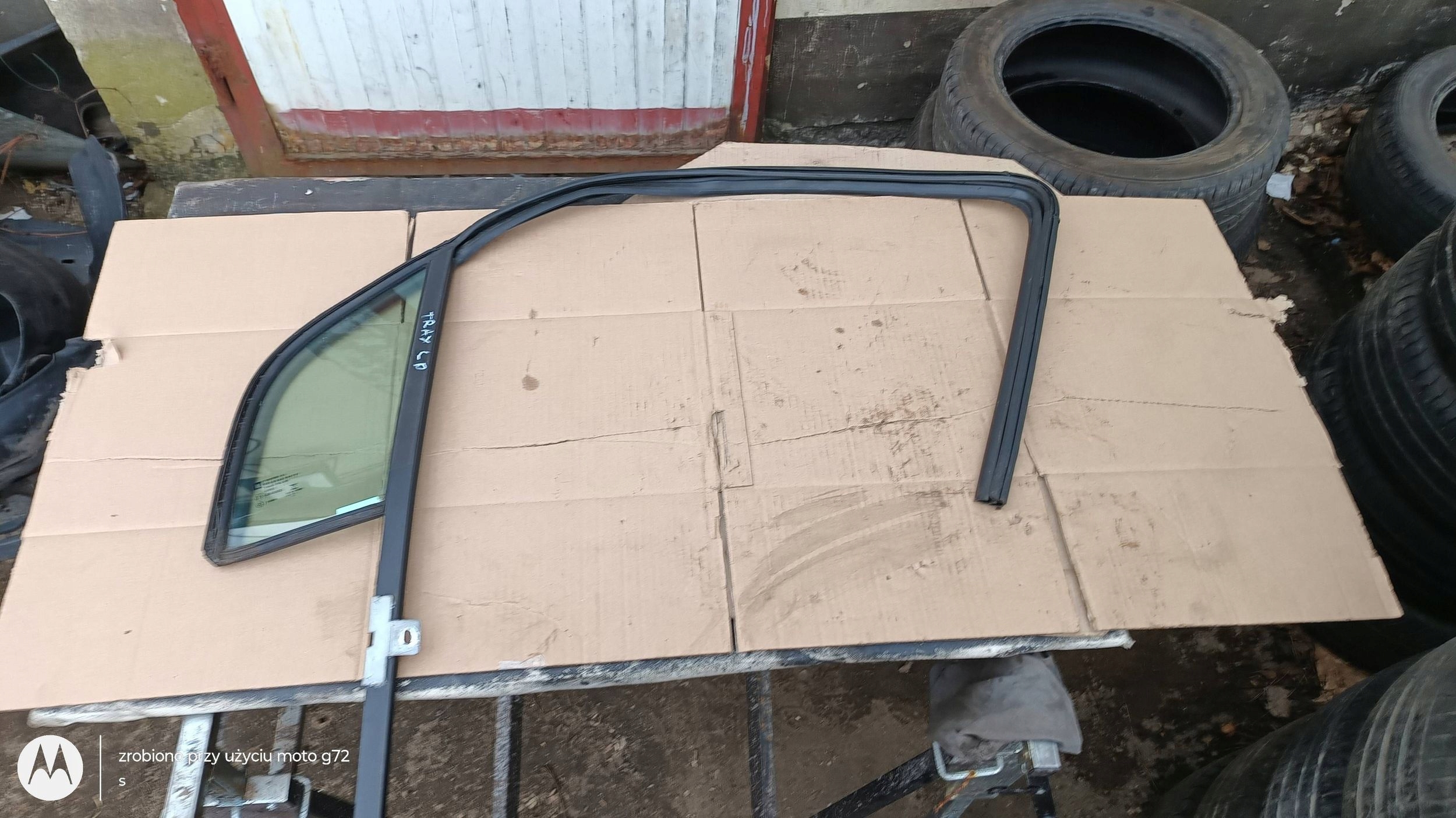 CHEVROLET TRAX window bodywork gasket door left front