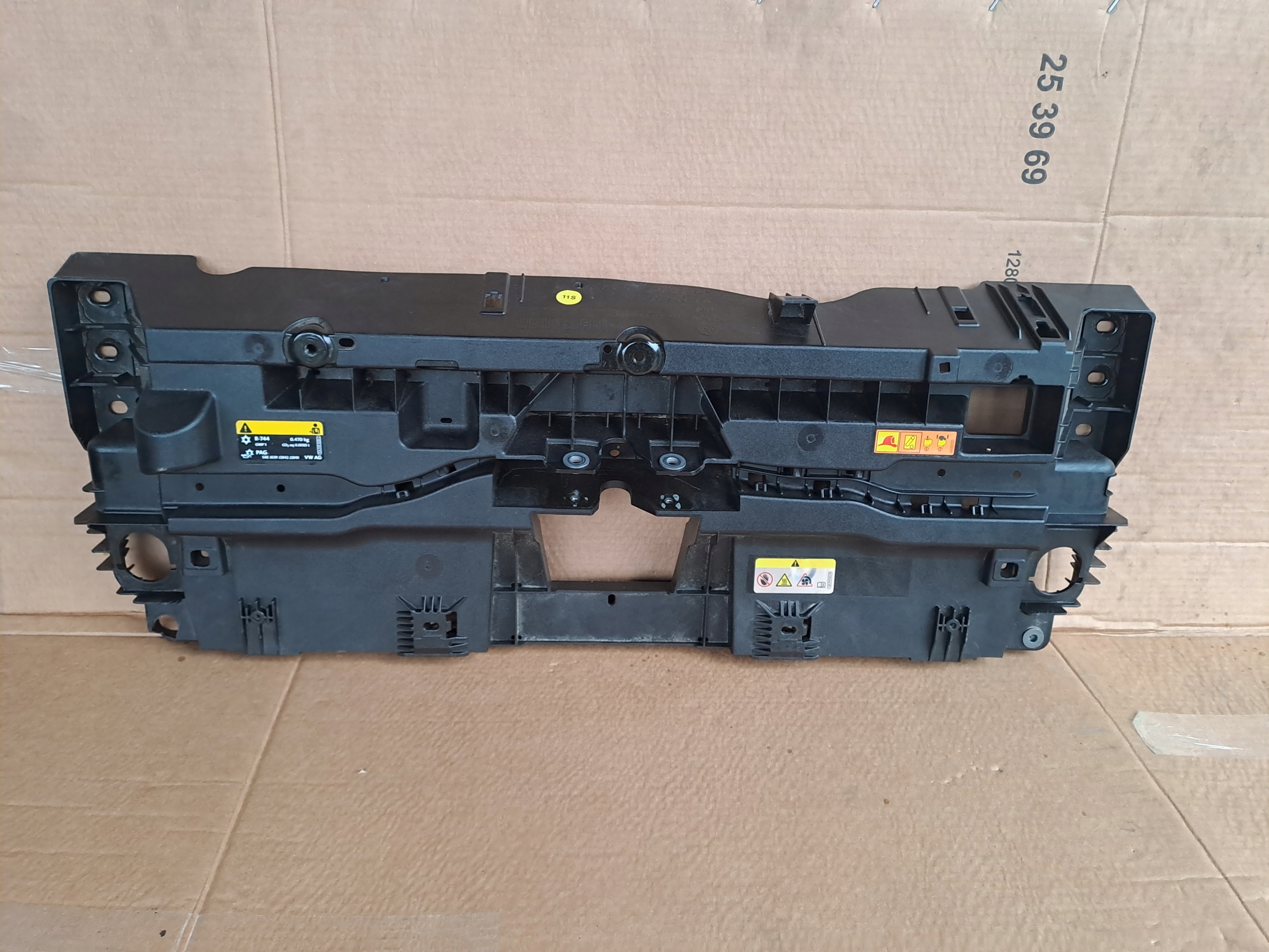 Усилитель панель передняя / телевизор vw id.7 ID7 14A805563A оригинал