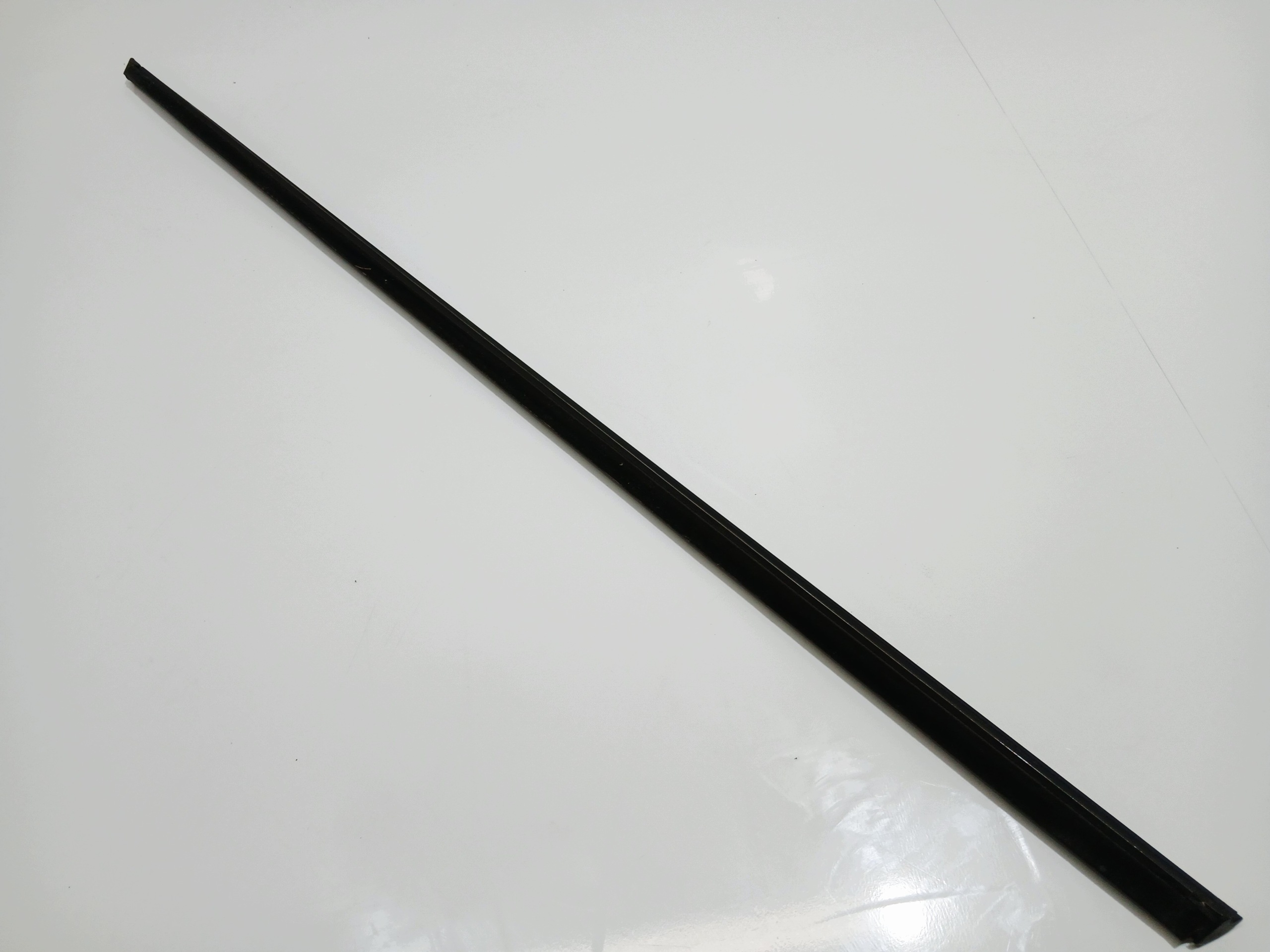 moulding left front MINI R56 CHROM (0006148)