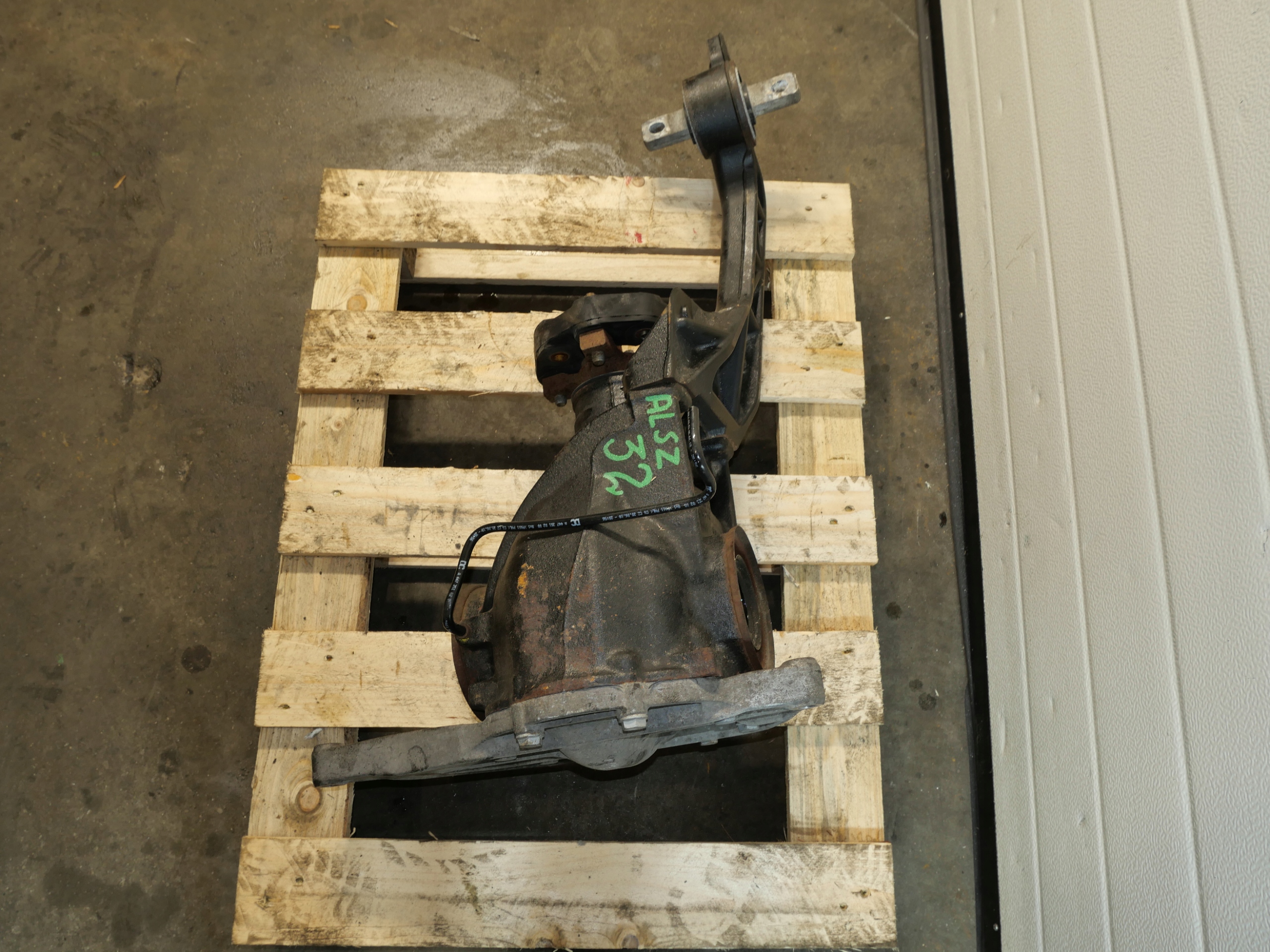 differential rear diff MERCEDES VITO W447 A447