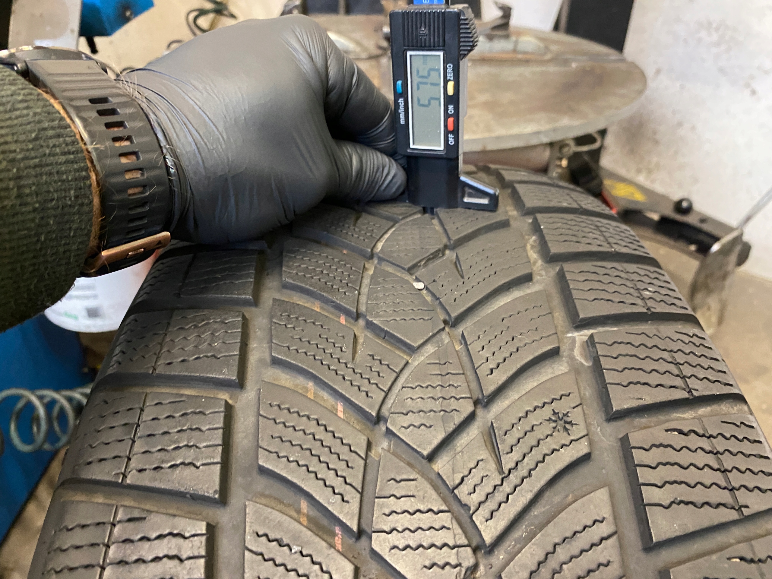 gomma 255/55R20 110V Goodyear Ultra Grip Performance 6mm 2021r