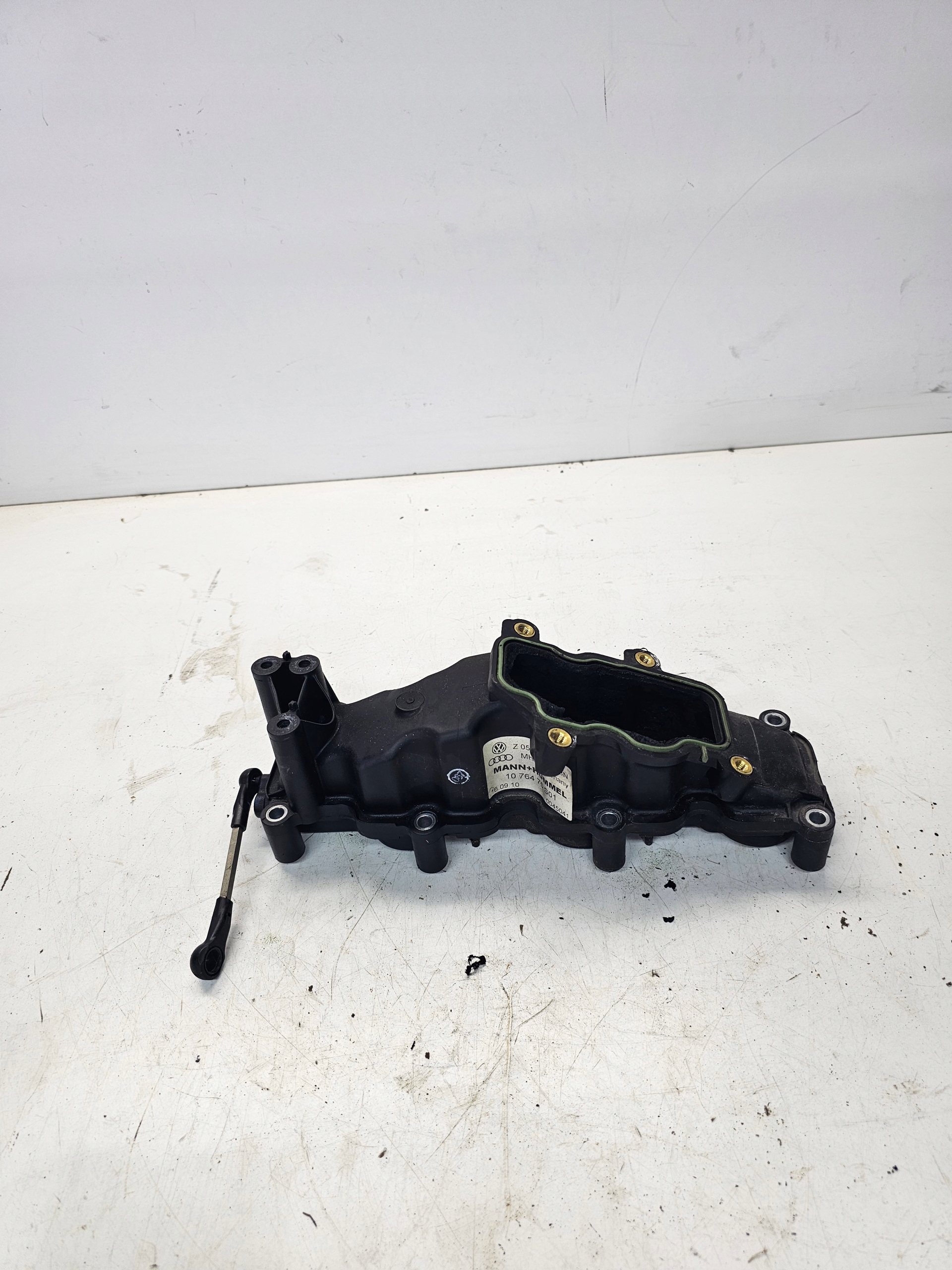 szívócsövek AUDI A4 A5 A6 2.7 TDI 059129712BN