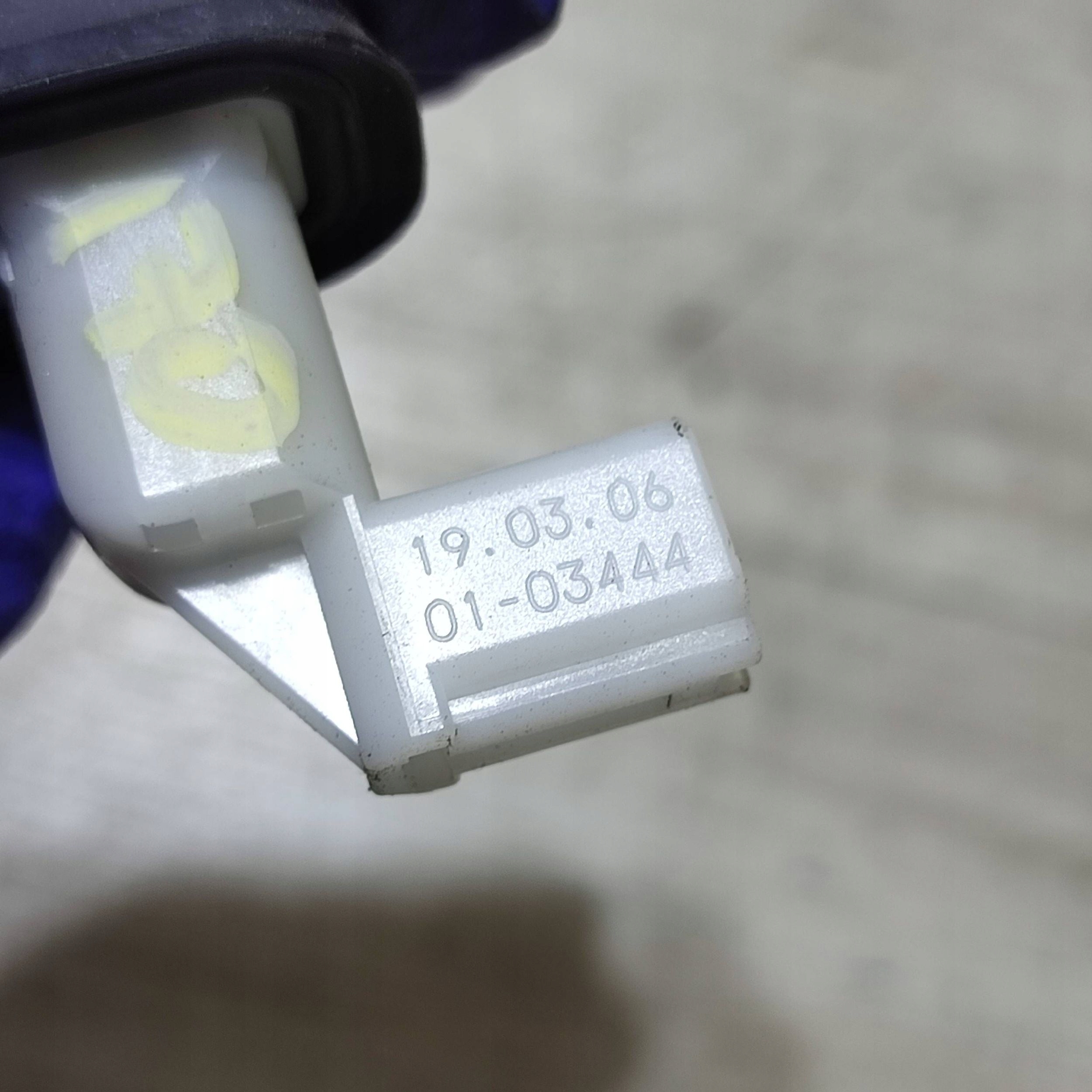Sensor otwarcia Tür Suzuki Vitara (LY) D000