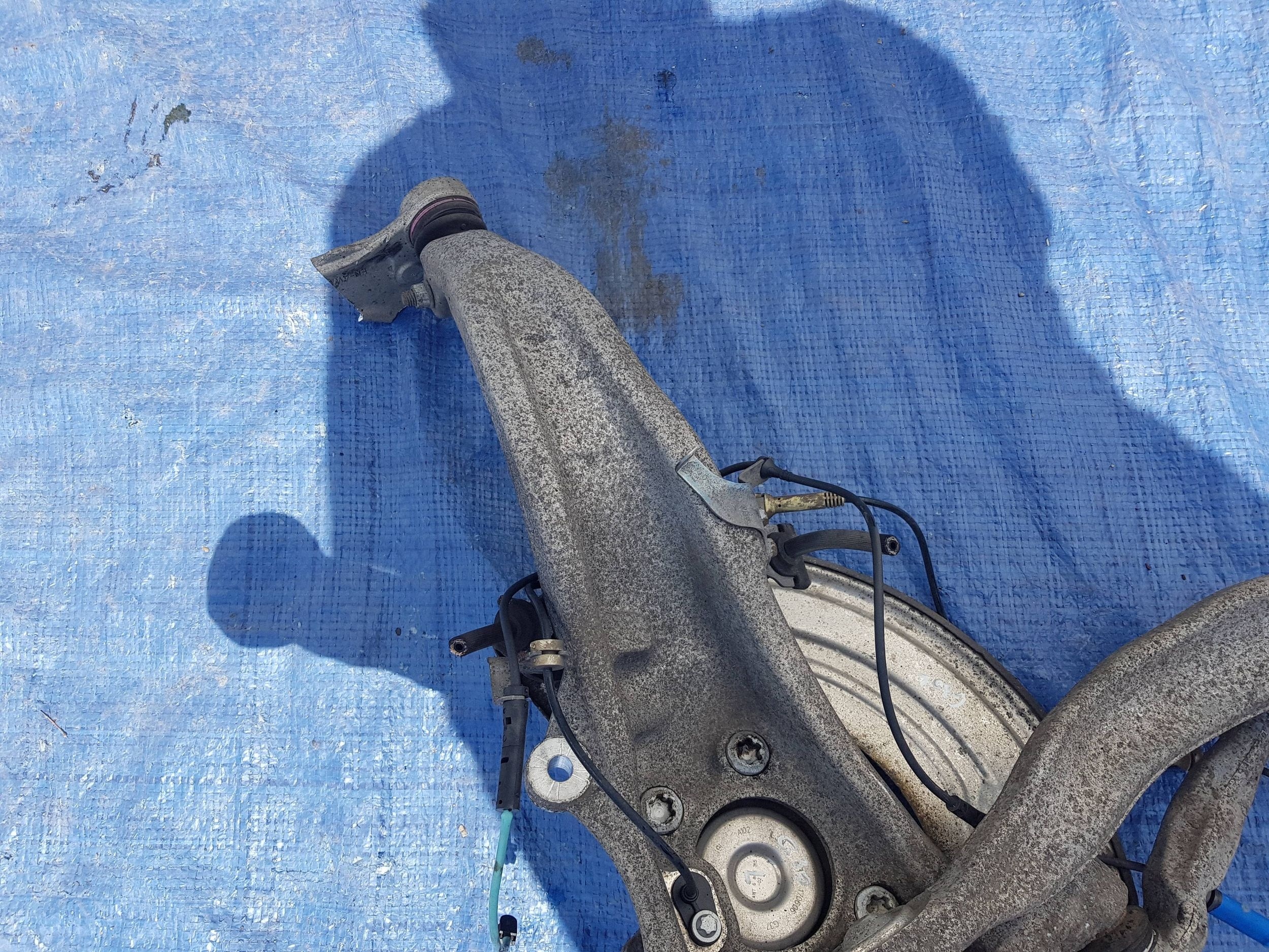 swing of the pivot front front side left BMW 5 G30 G31 G38