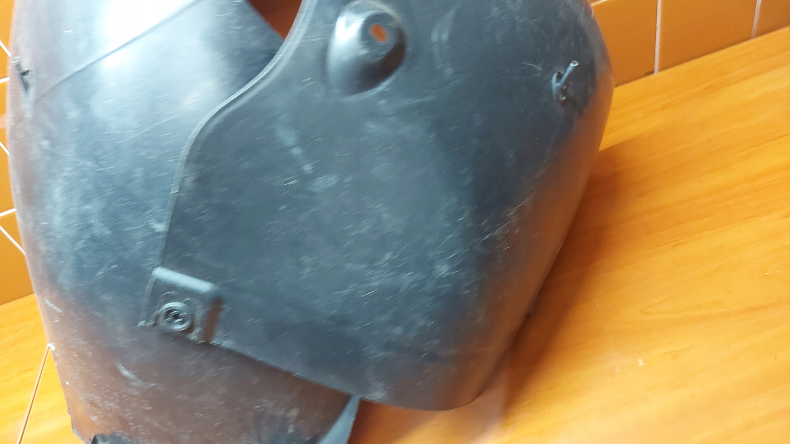 mudguard left front VW GOLF V JETTA KOMBI