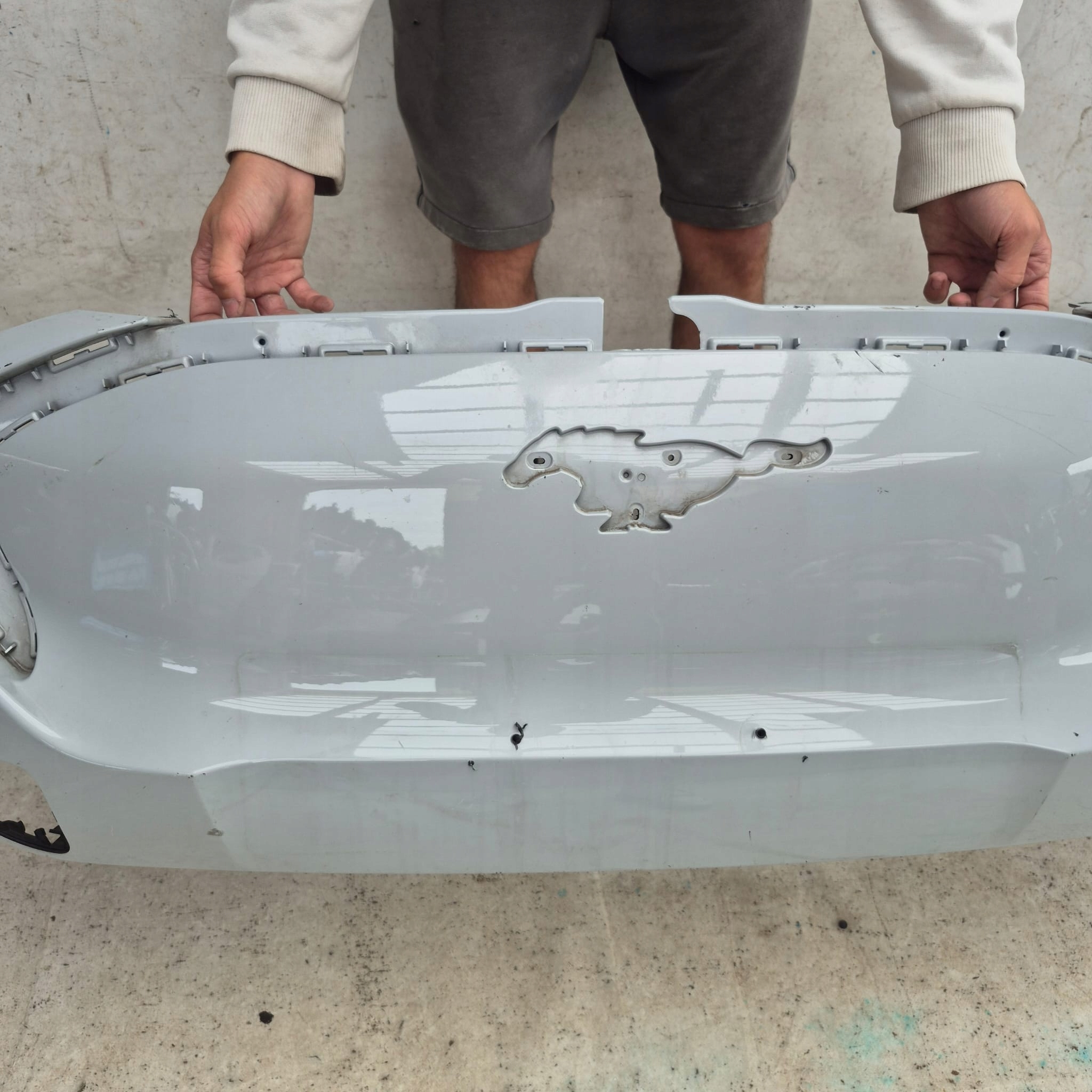 FORD MUSTANG MACH-E 20-> bumper front front PDC